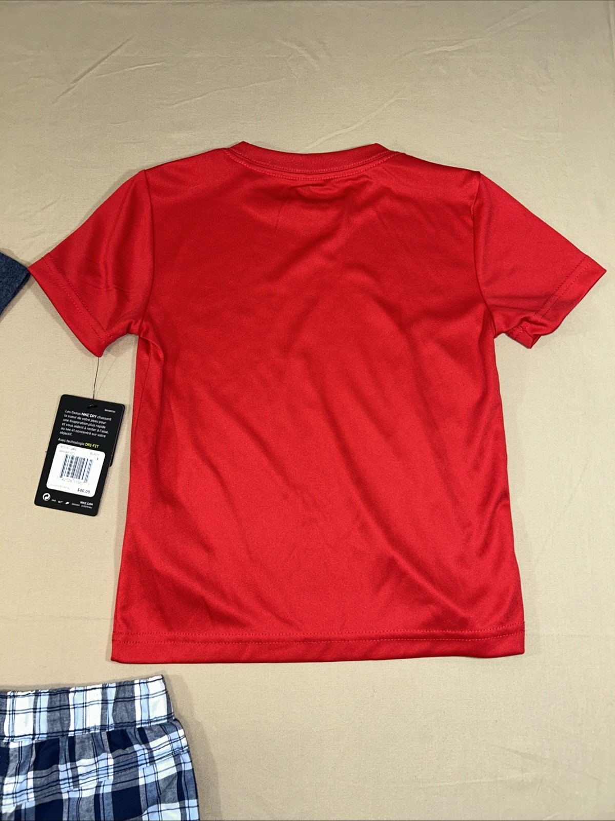 Nike Super Mario boys spring clothing lot shirts shorts size 4/5