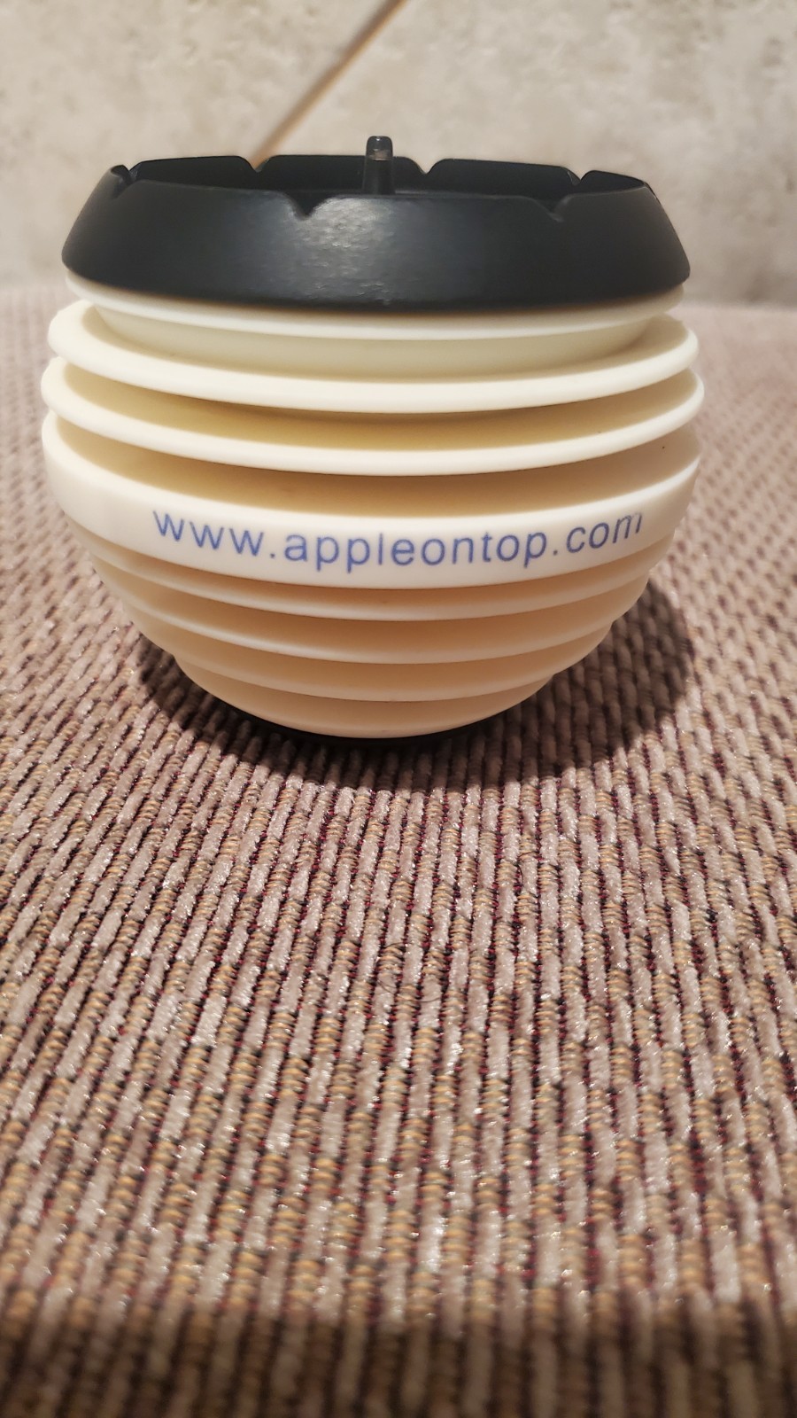 Apple on Top AoT White Hookah Horizontal -Easy to Clean and Use