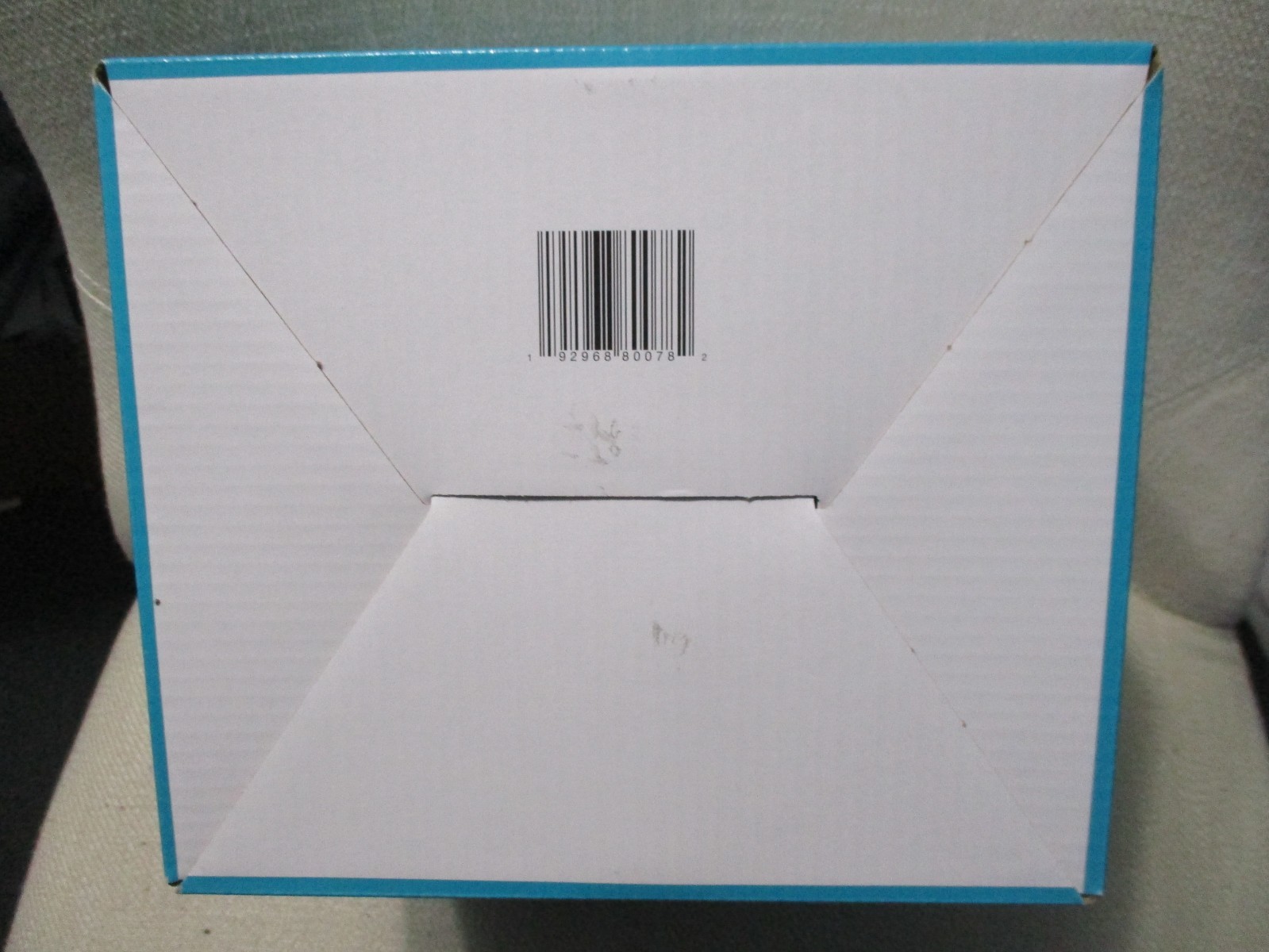 4 pack Ecosmart 65w 5” - 6" Downlight Dimmable Soft White Screw-in Base NEW