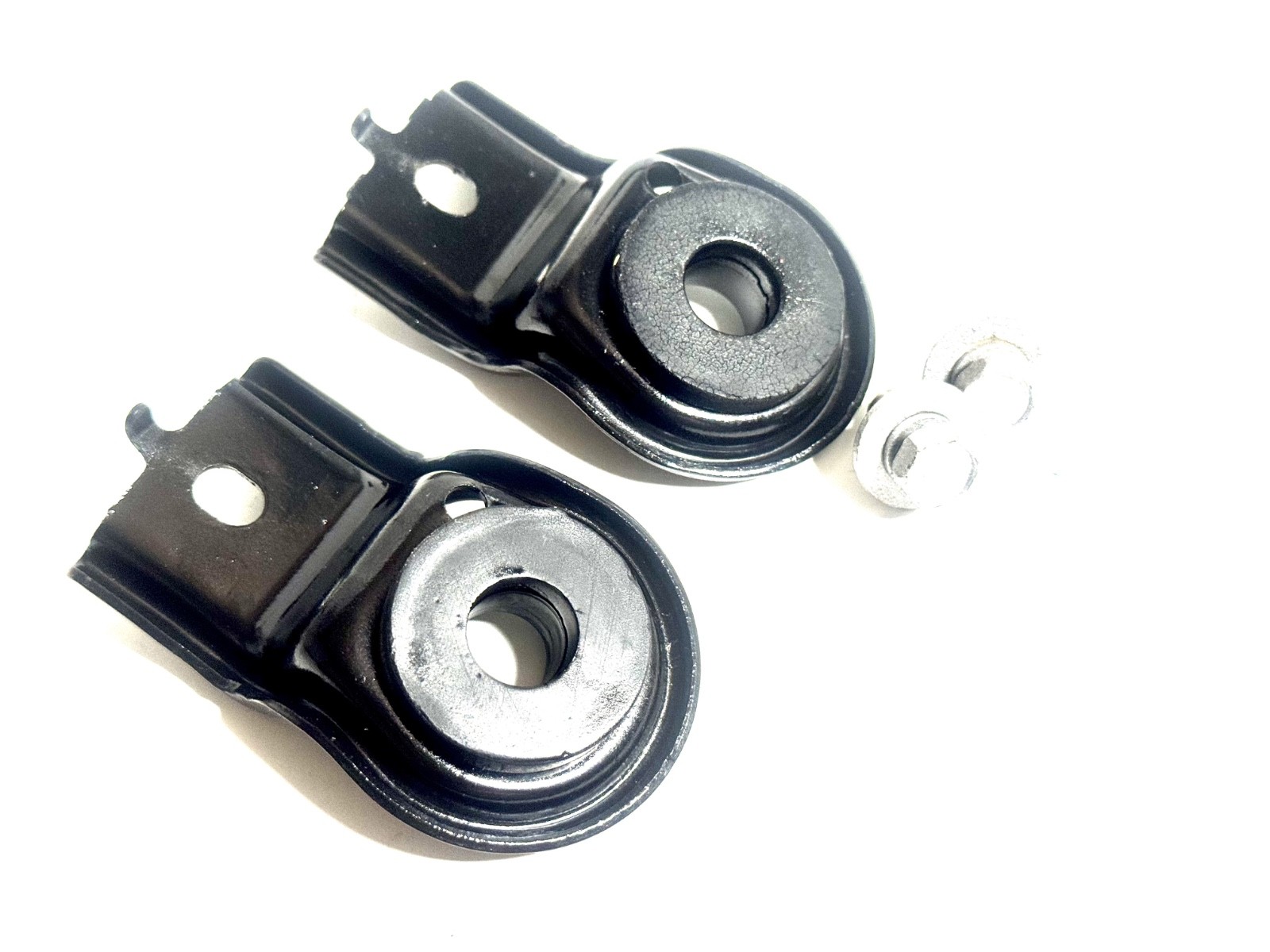 98-07 Honda Accord 98-04 Odyssey Radiator Top Mount Brackets Pair OEM