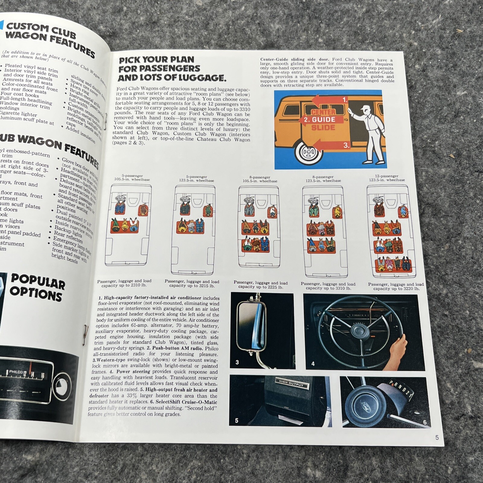 Original 1974 FORD CLUB WAGONS DEALER SALES BROCHURE BOOKLET-8 PAGES