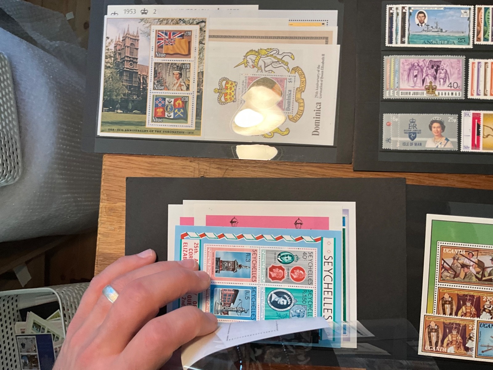 BRITISH COMMONWEALTH royalty huge lot MNH sets and sheets 30cards z