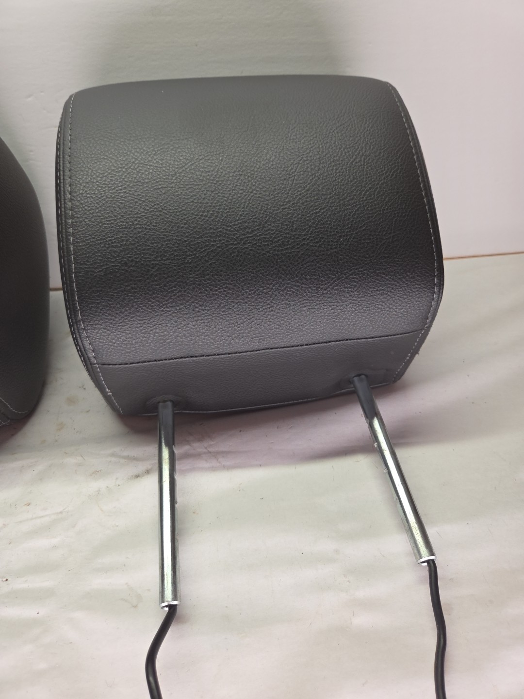 10-16 Land Rover Lr4 TOUCHSCREEN Headrest SCREEN Monitor DVD HDMI GAME USB