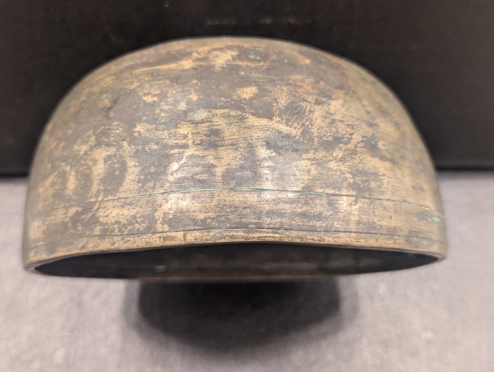 Antique Singing Bowl – Hammered Metal – Beautiful Aged Patina – Nice Sound!