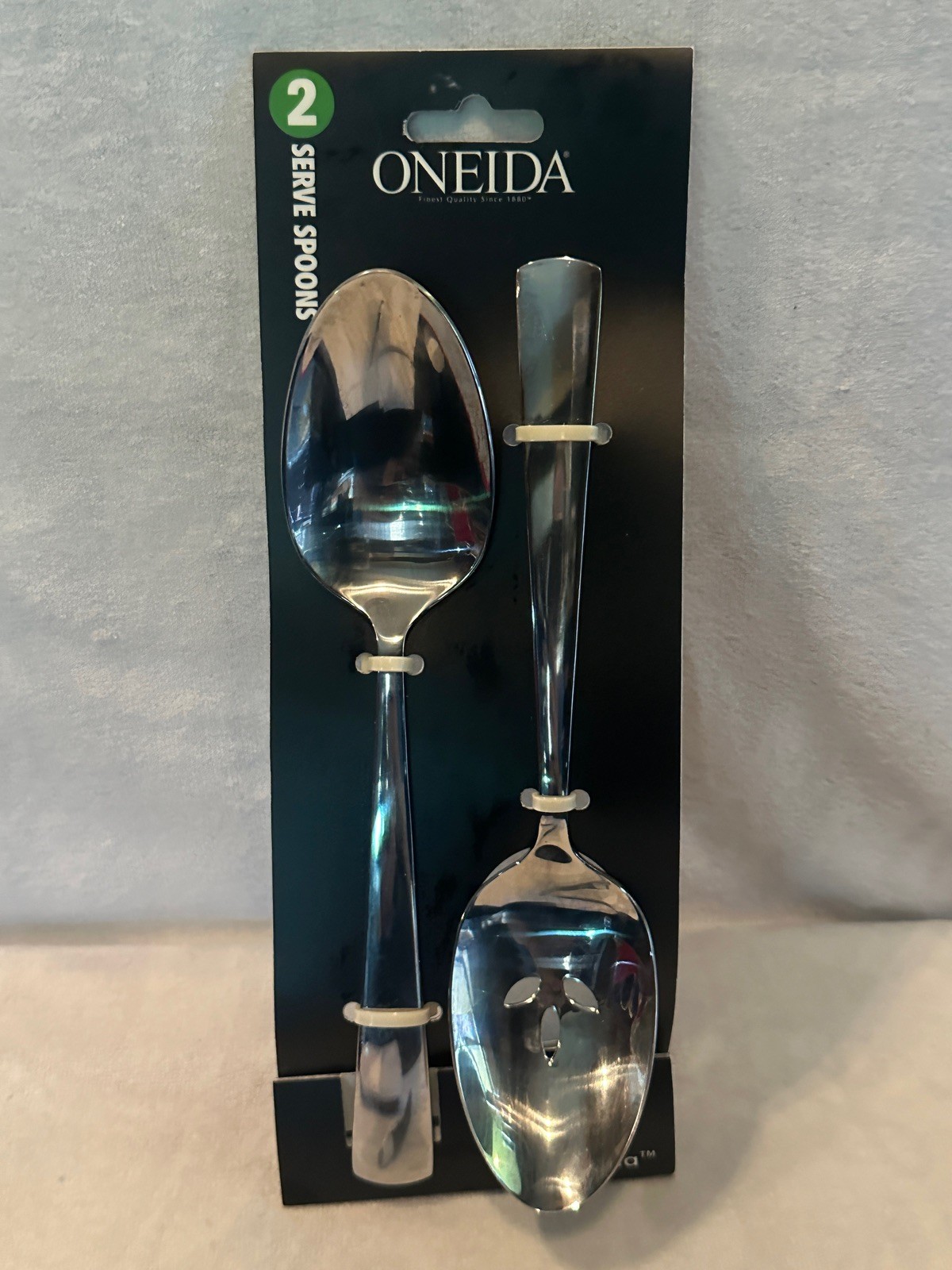 Oneida 2 Serving Spoons Stainless Steel Dishwasher Safe New In Pack