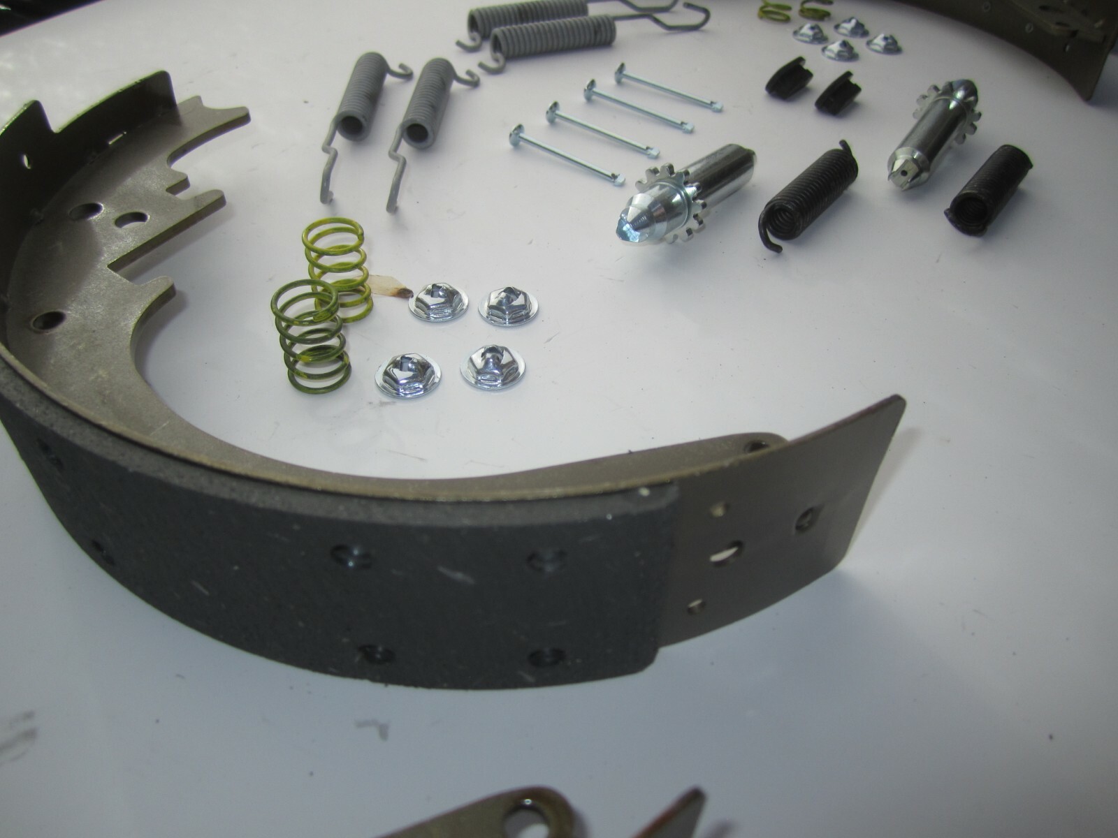 1940-1951 Buick Special & Super Brake Shoes, Hardware, Springs & Adjuster Kit