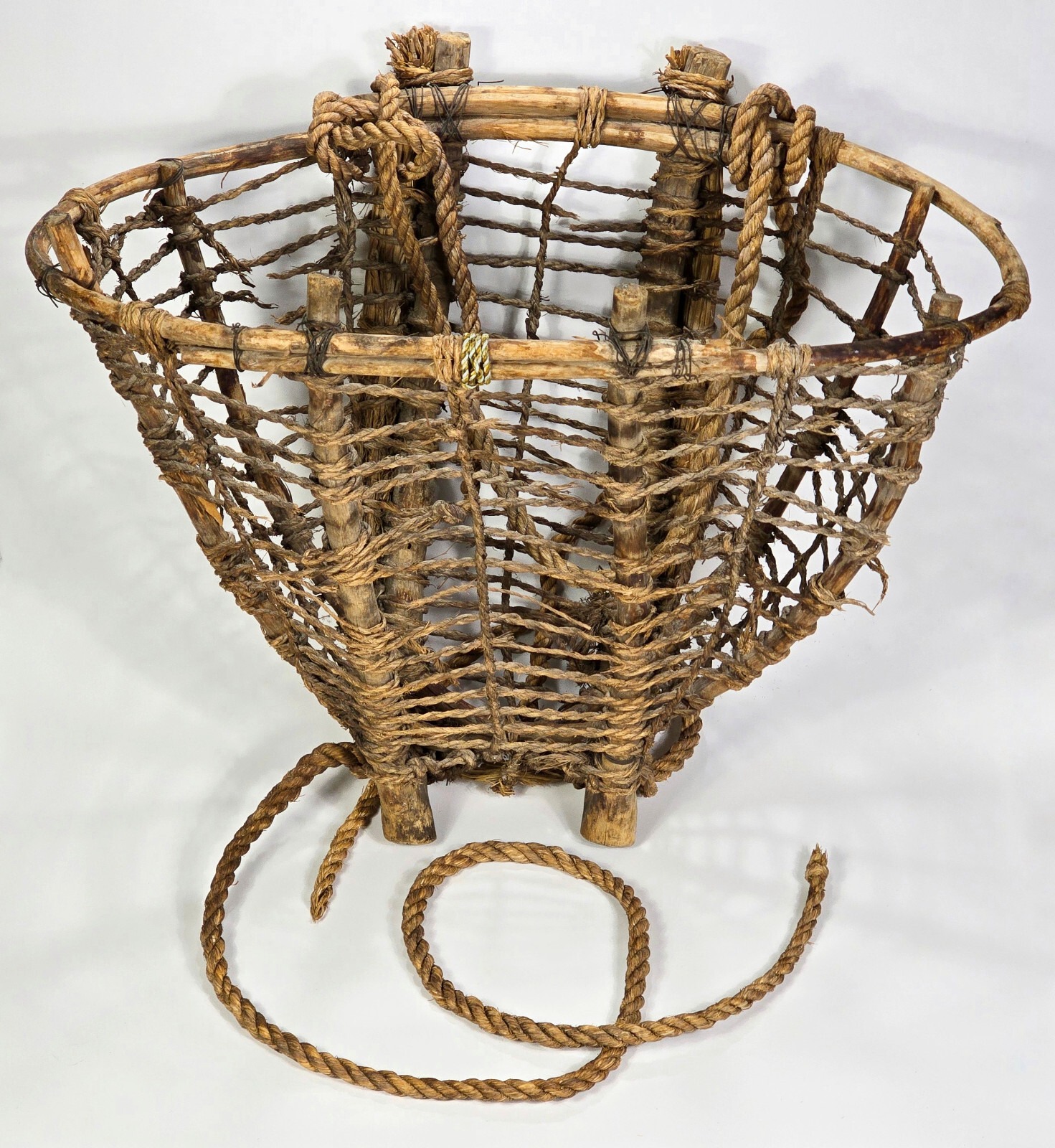 Antique 1920's Era Pacific Northwest Salish Native Handmade Large Burden Basket