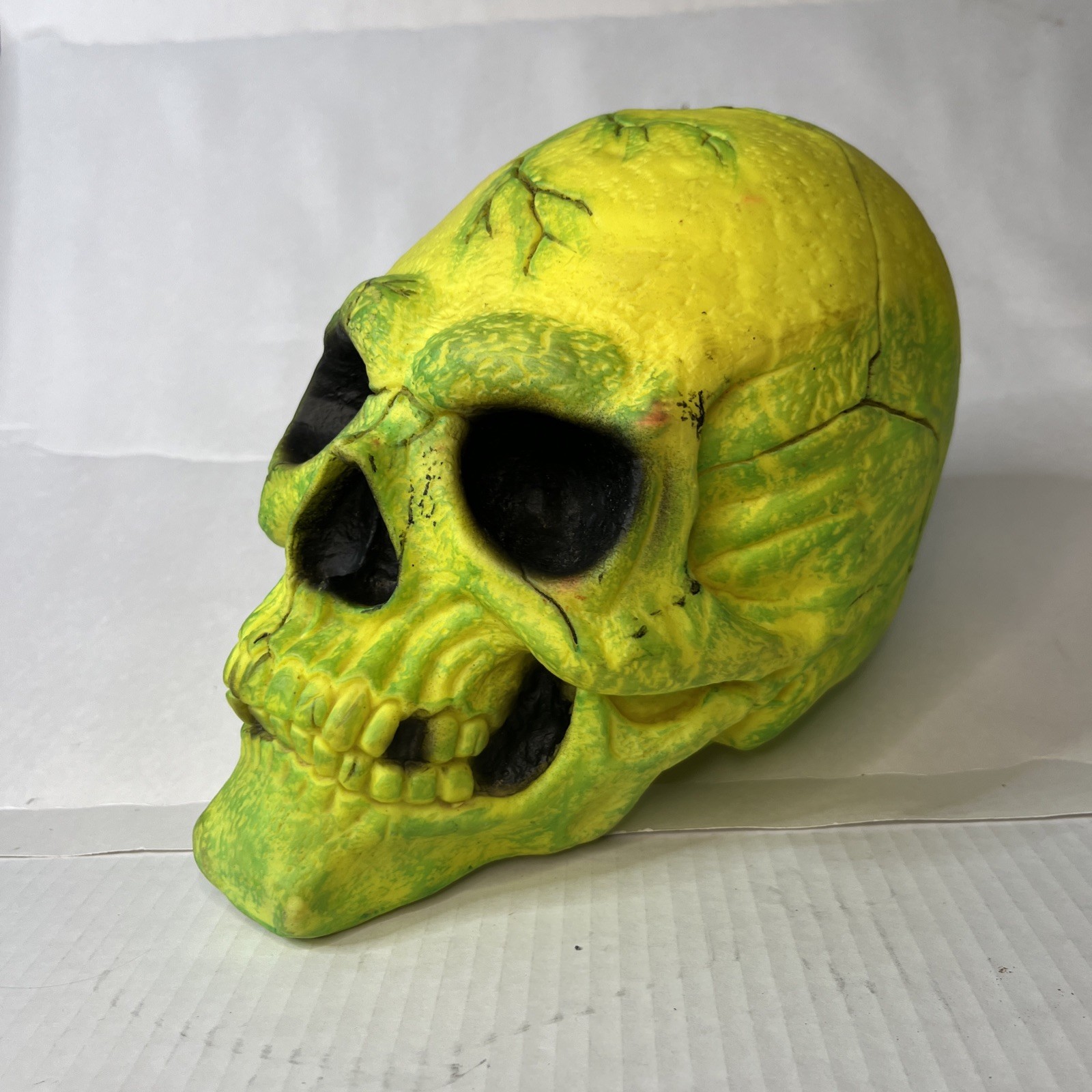 Rare Vintage Easter Unlimited Foam Skull Heads Halloween Prop Neon Green Yellow