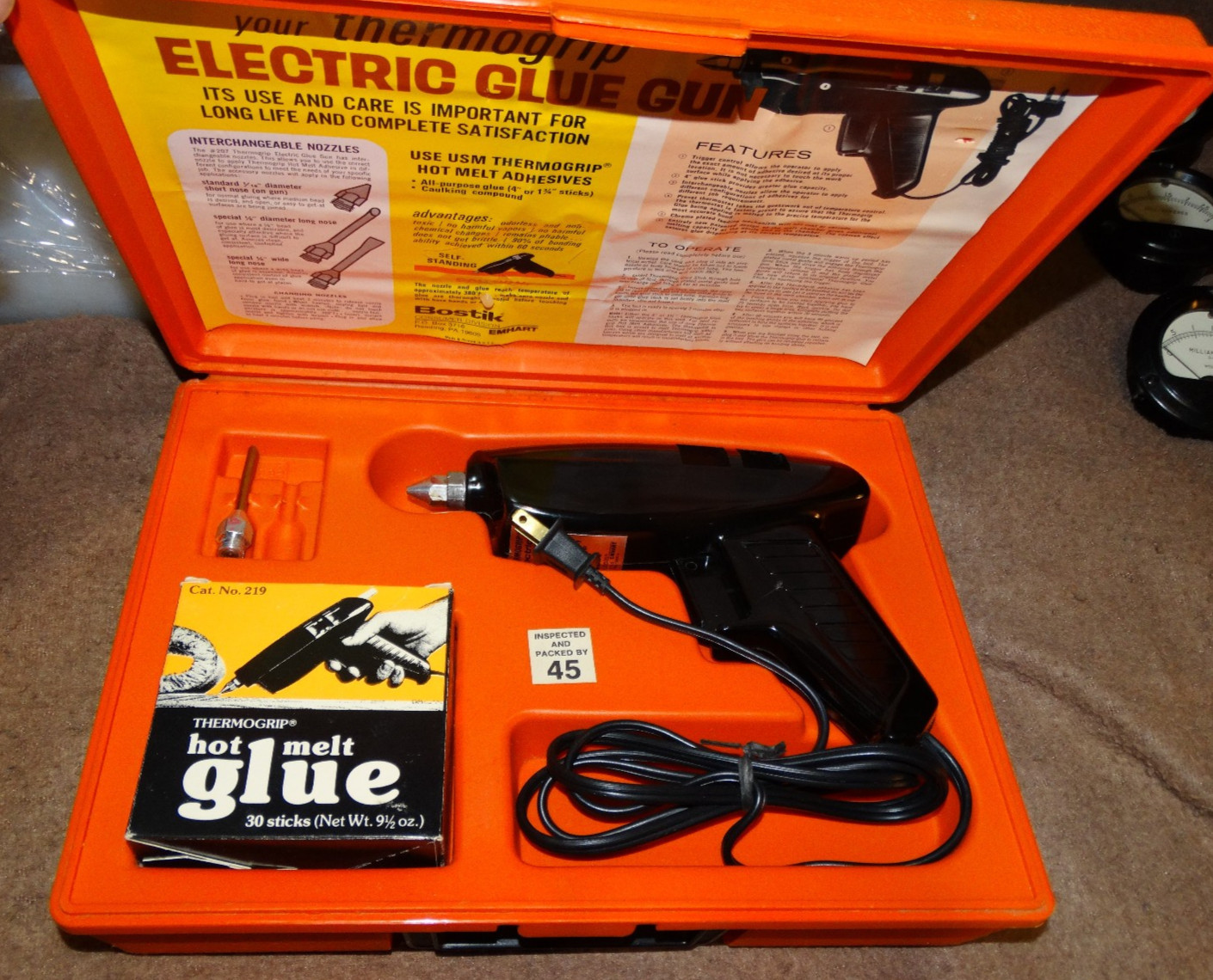 Bostich THERMOGRIP Model #207 160 watt Hot Melt Glue Gun Like Nu in case VGWC