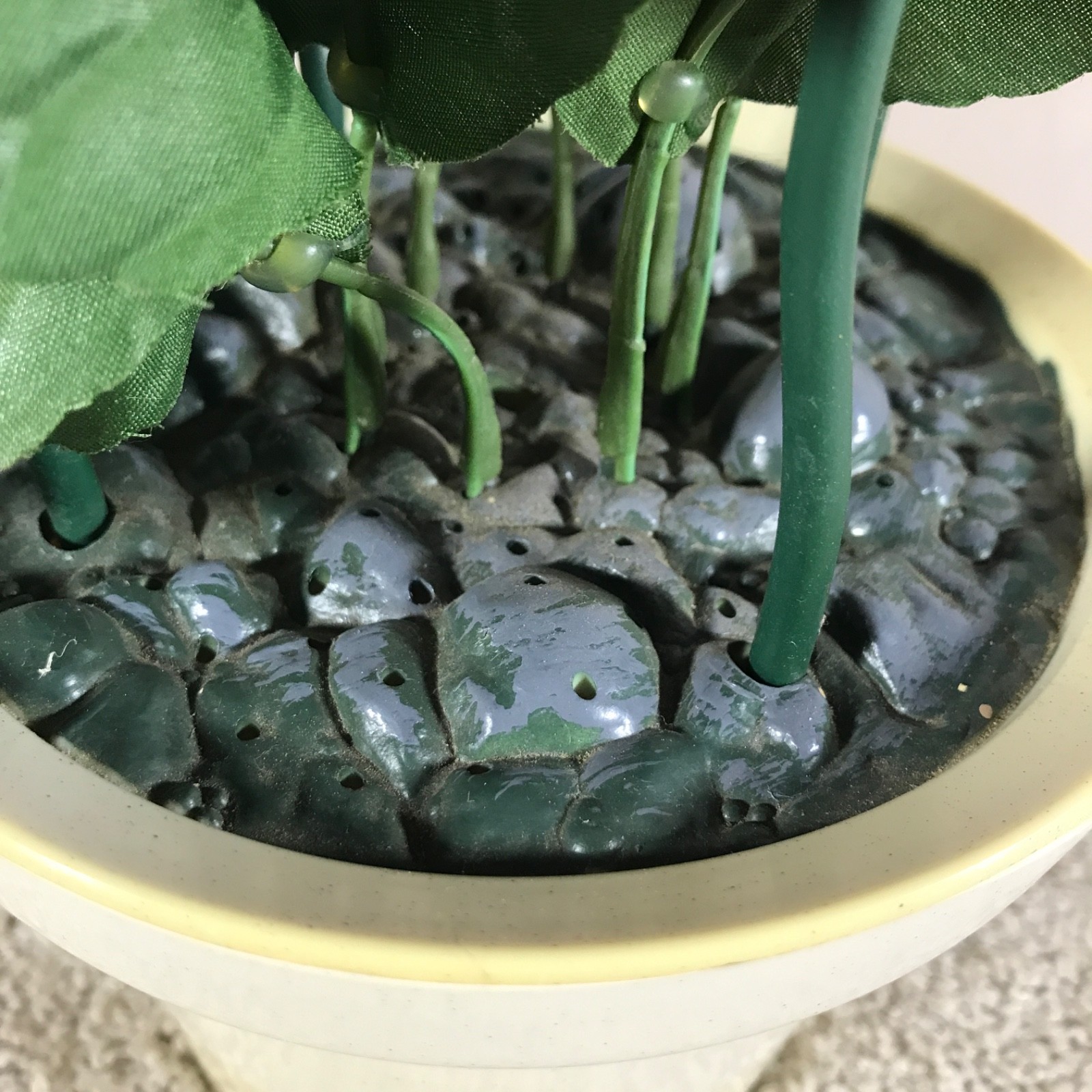 Gemmy Dancing Flowers "In The Mood" Animated Motion Activated Vintage 1998 Video