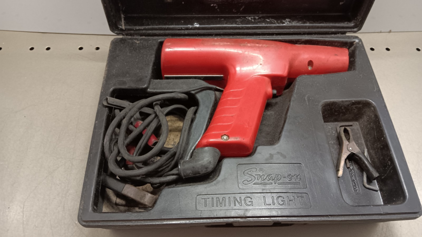 Vintage Snap-On MT-215B Timing Light With Case.