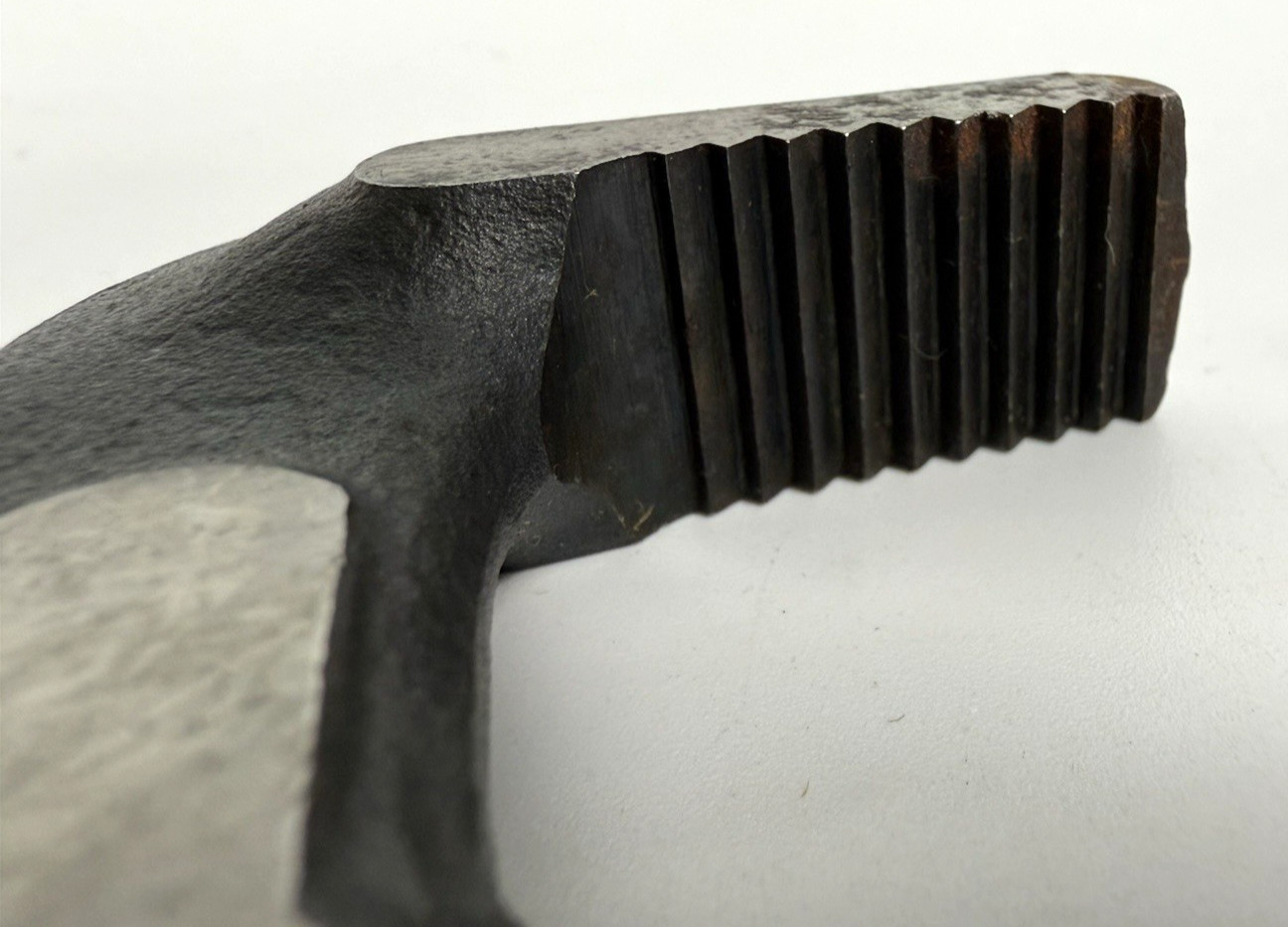 RIDGID REPLACEMENT HOOK JAW FOR 14" PIPE WRENCH 31655