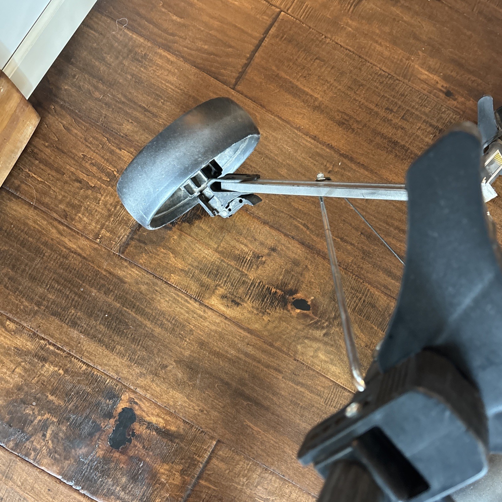 Bagboy Golf Bag Cart Push Pull Cart Model M-300 Collapsible Storage Very Good