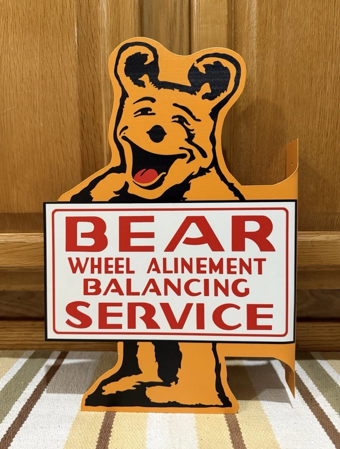 Bear Alignment Flange Sign Wheel Alinement Double Sided Vintage Style Wall Decor