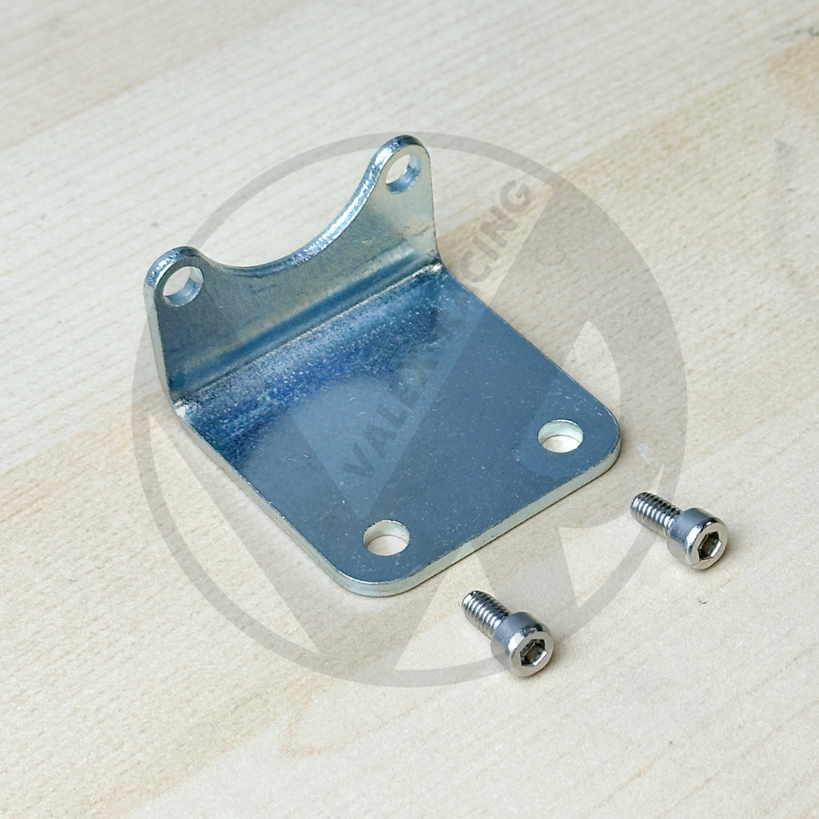 Aeromotive 13196 Style Fuel Pressure Regulator Bracket w Bolts (Silver)