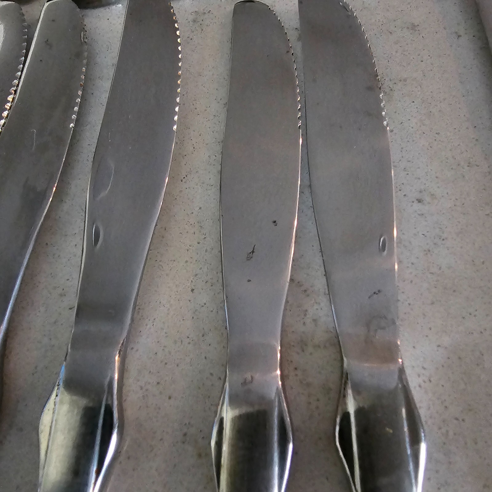 Restaurant Supplies 48 Dinner Knives Flatware Silverware Adcraft Backbay