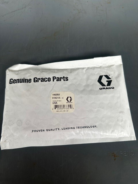 GRACO CARBIDE SEAT 196358