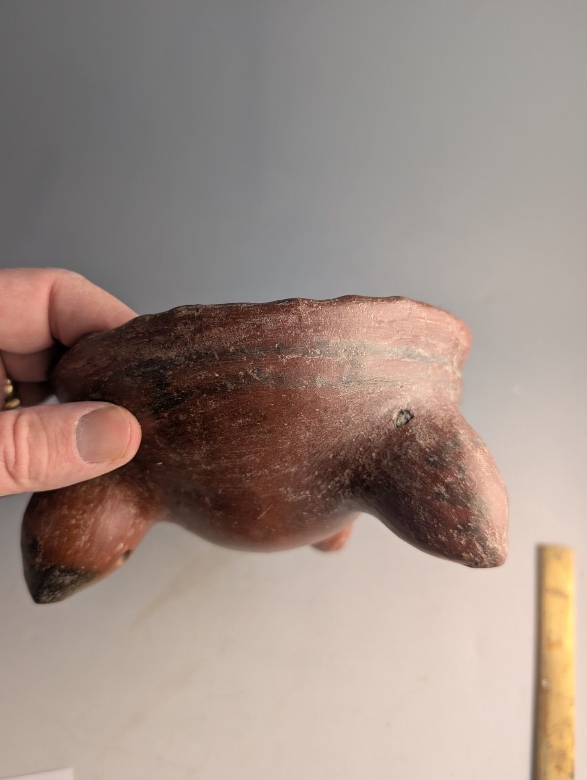 PRE COLUMBIAN POTTERY TRIPOD OFFERING BOWL FROM COPAN, HONDURAS