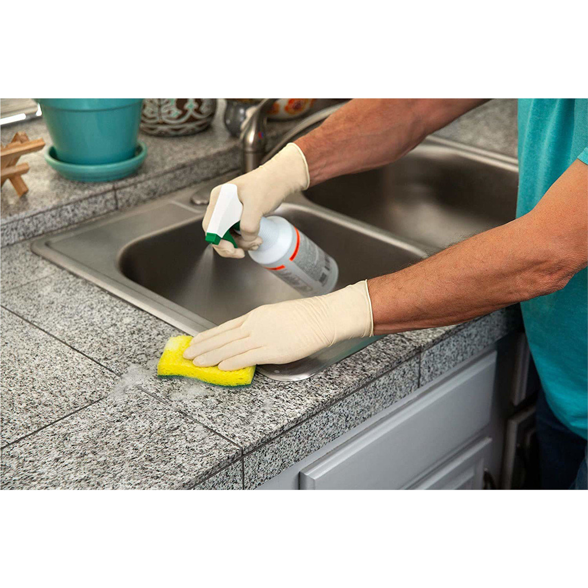 Microflex MF300M Diamond Grip Latex Gloves Medium Case of 1000