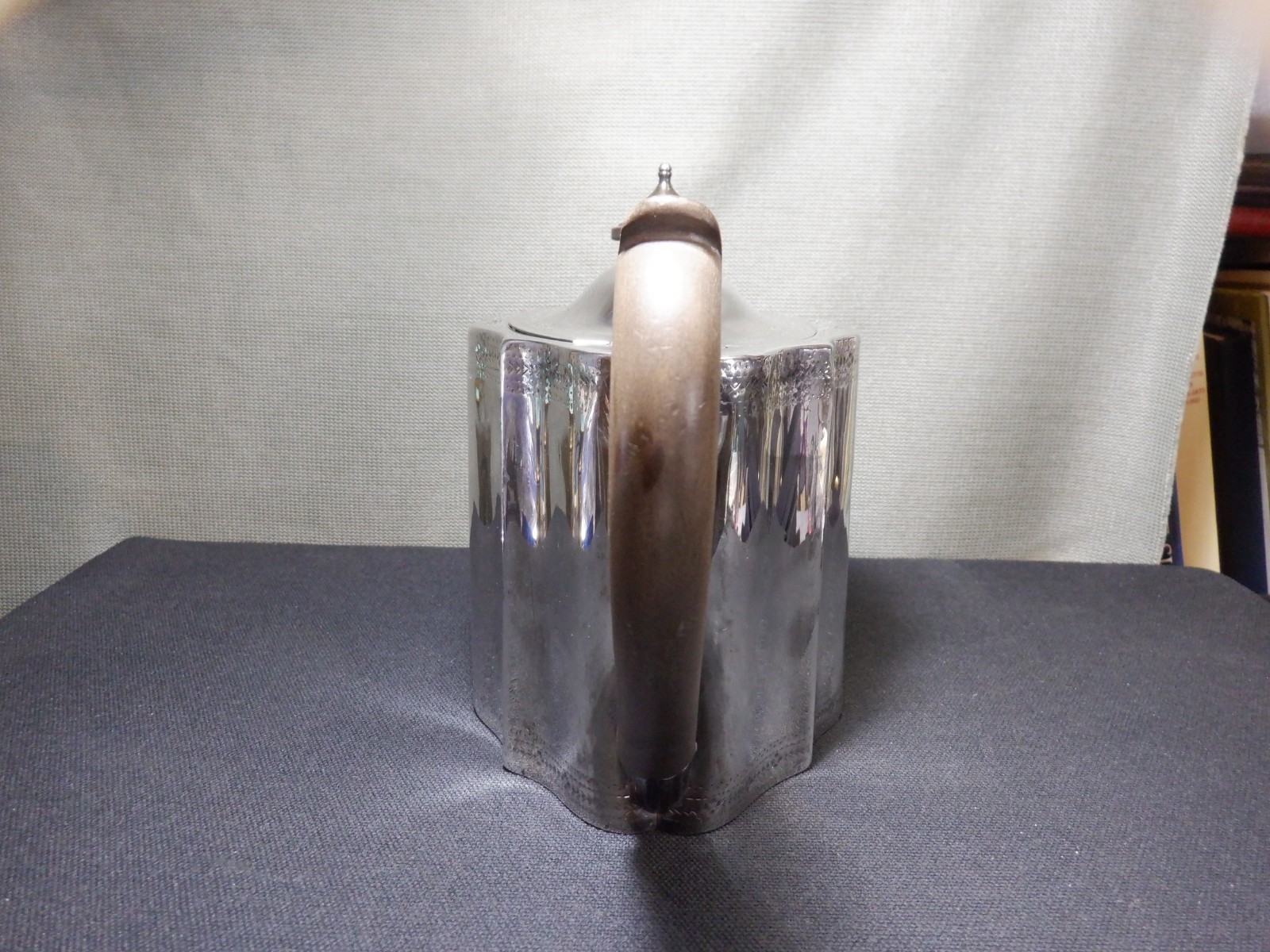 George III Sterling Silver TEA POT by, Wm Pitts LONDON, 1786