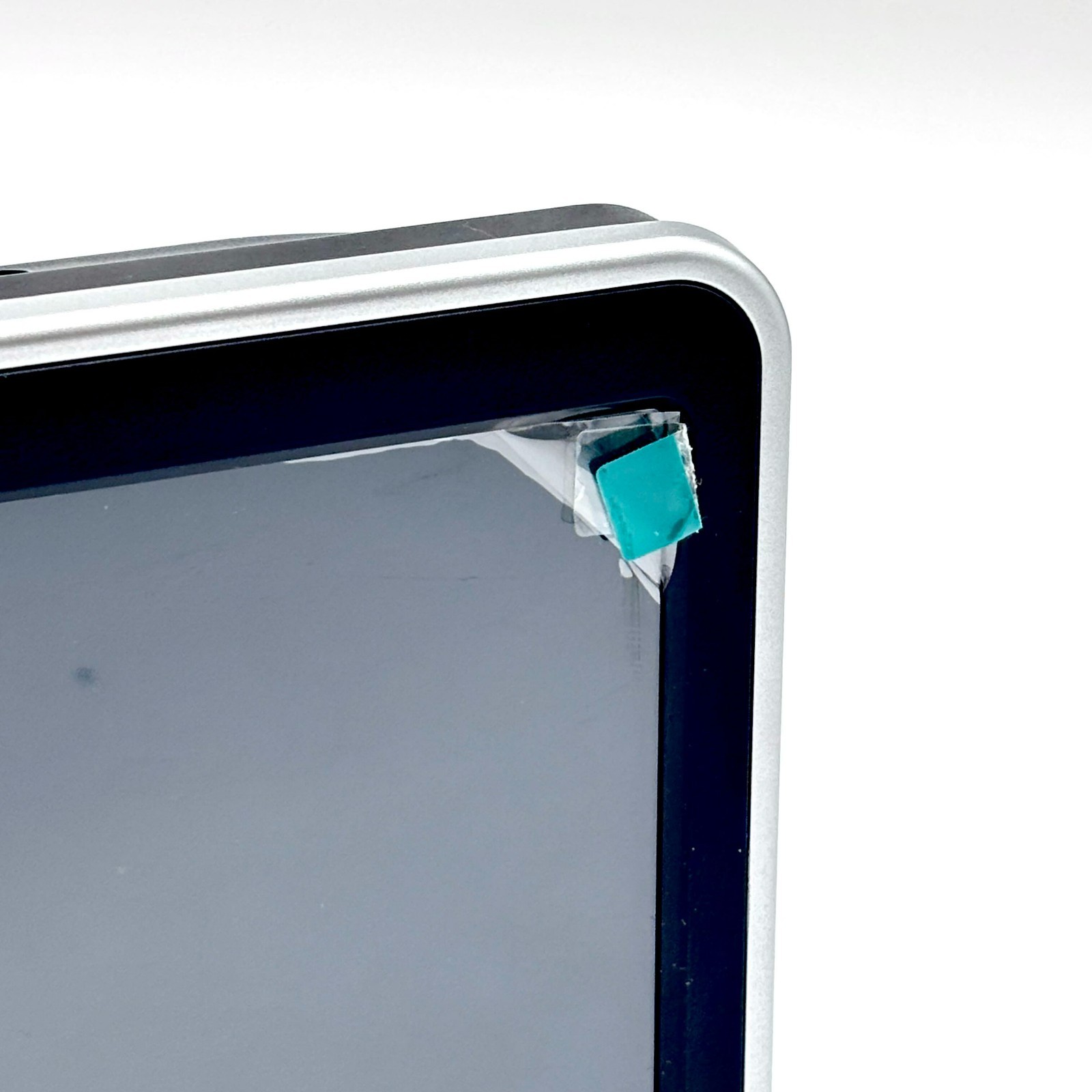 GOnavideo 10.1 Inch Dual Screen Headrest Portable Video Player (NB0421B-N1)