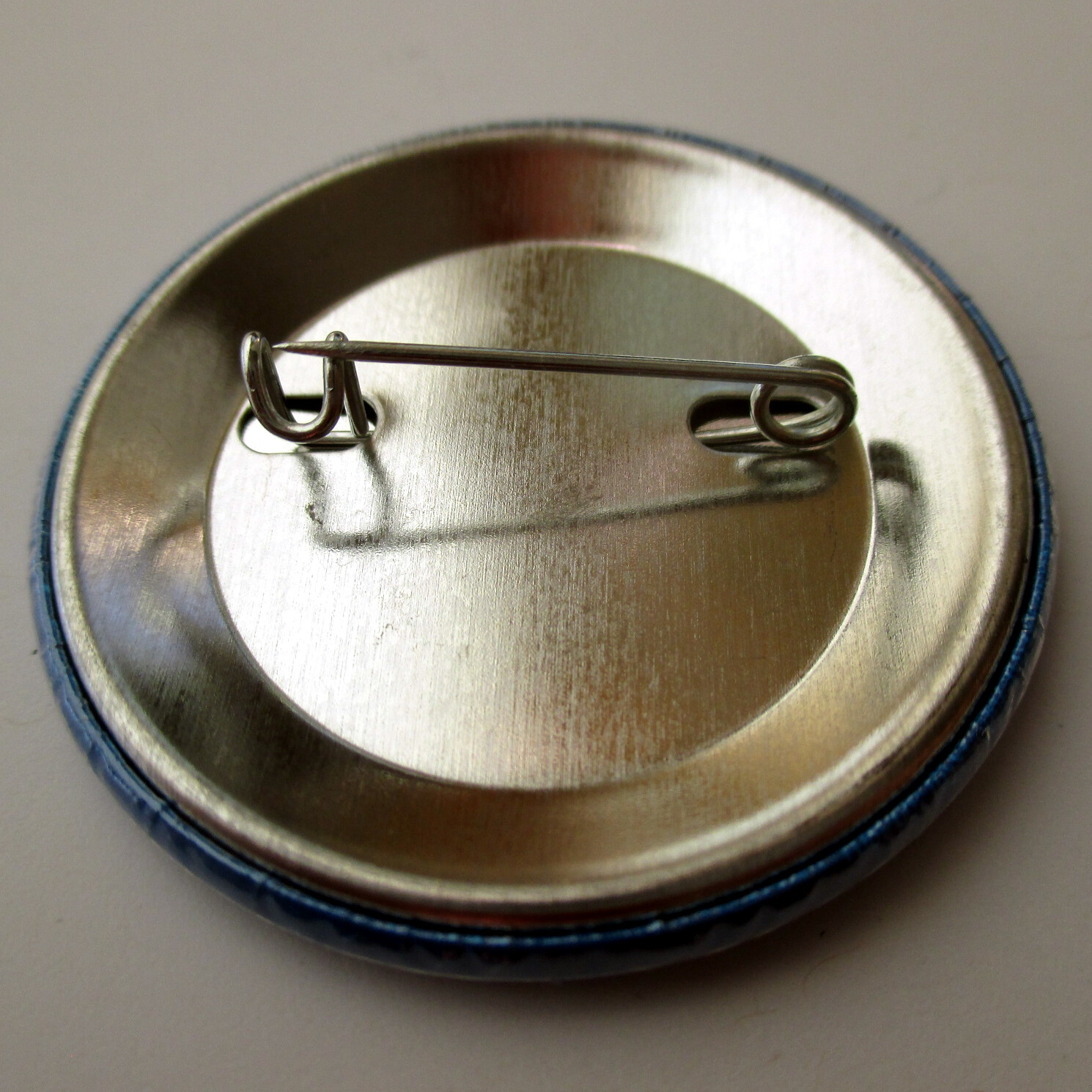 BUTTON Kamala Harris POTUS Presidential Seal 2.25-inch Pinback Pin Large