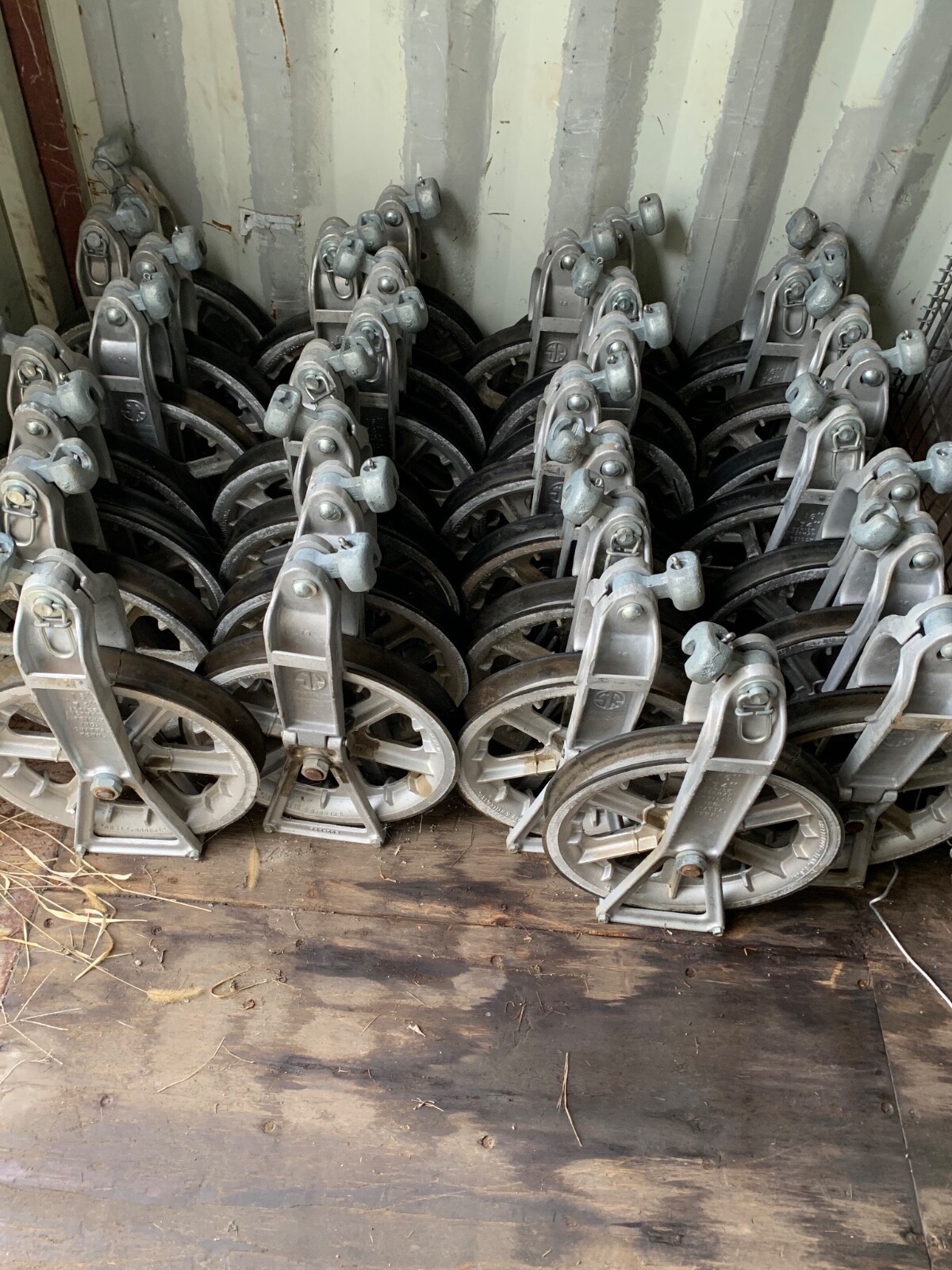 Hubbell Chance T4033349 40’ Telescoping Extendo Stick NEW IN BOX!