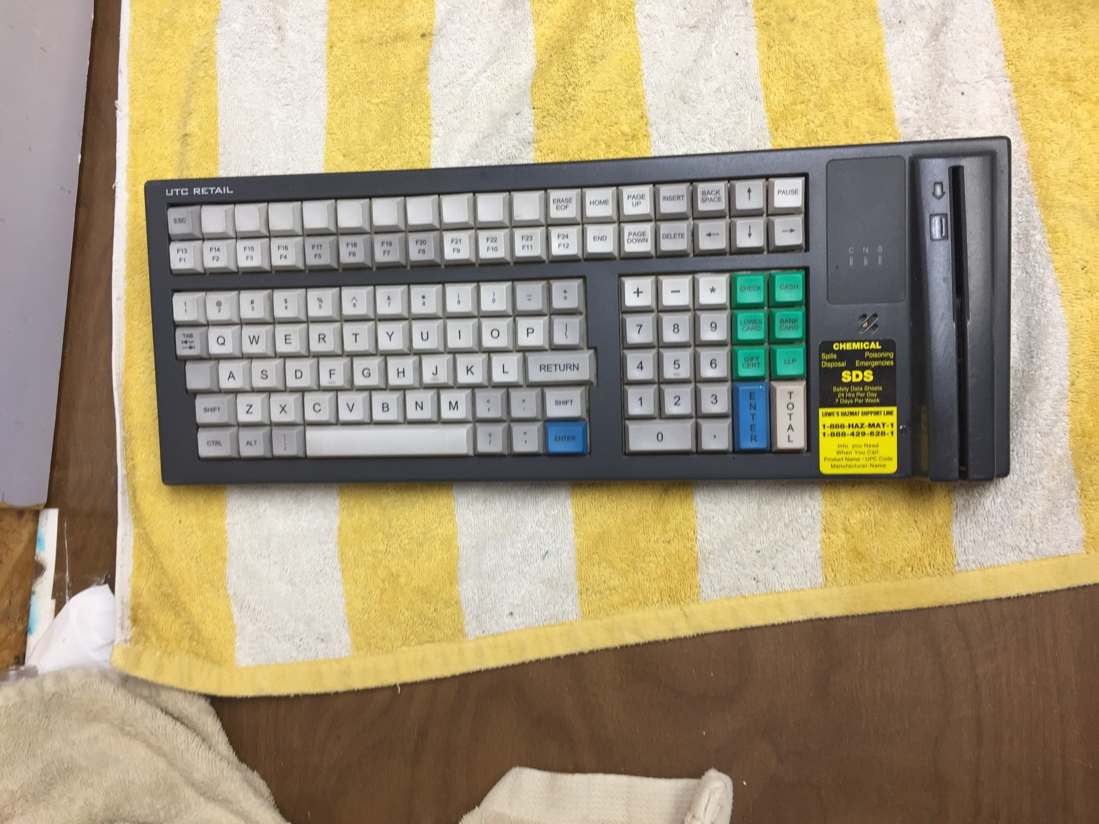 UTC RETAIL 5100 Series POS Keyboard M750-2000-11744 free shipping