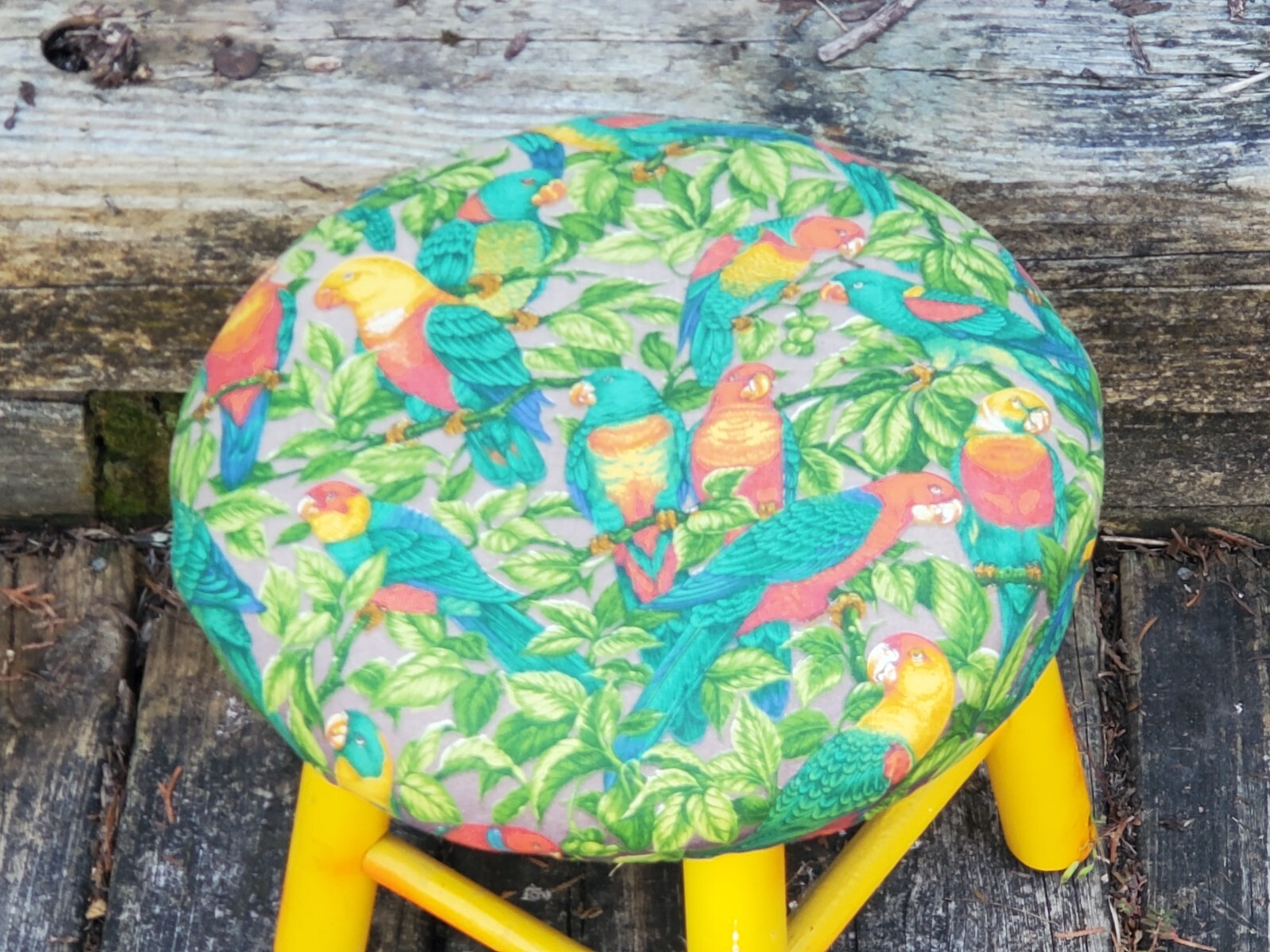 Parrot Jungle Paradise Love Birds Footstool Wood Base Colorful Hand Made As Is
