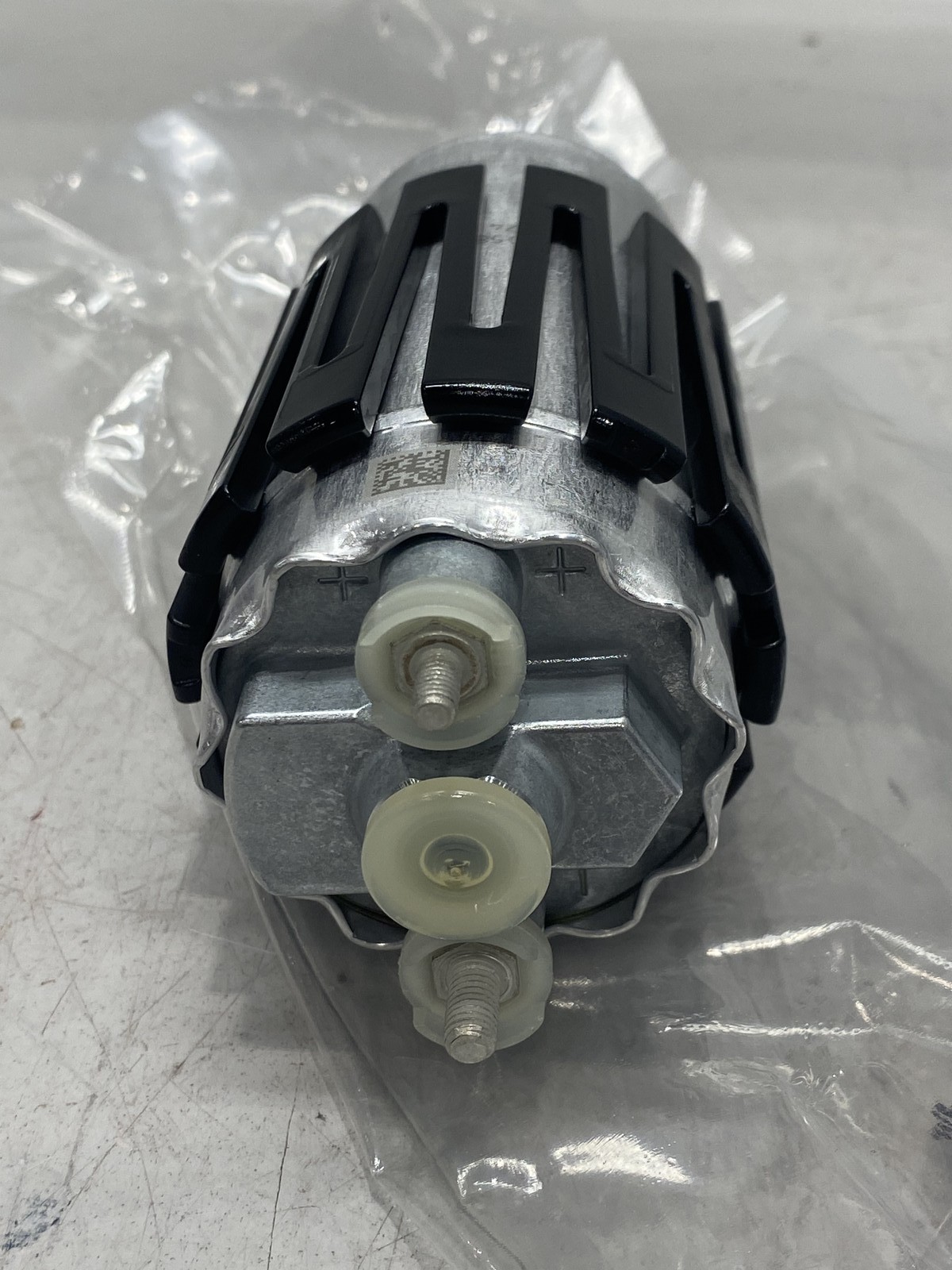 Bosch High Output Fuel Pump For Porsche 0580464200