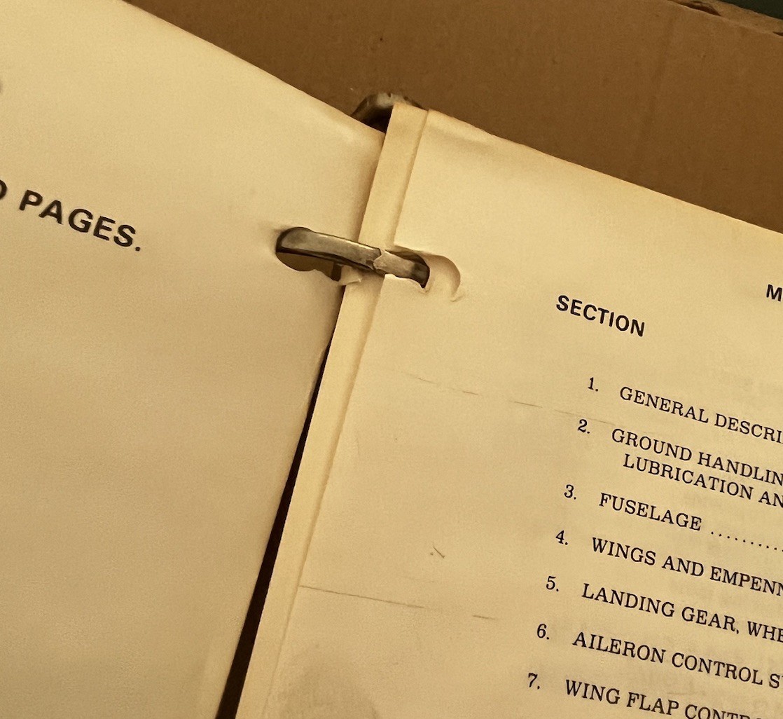 1977-1981 CESSNA 172 Series Service Manual D2026-13 Original