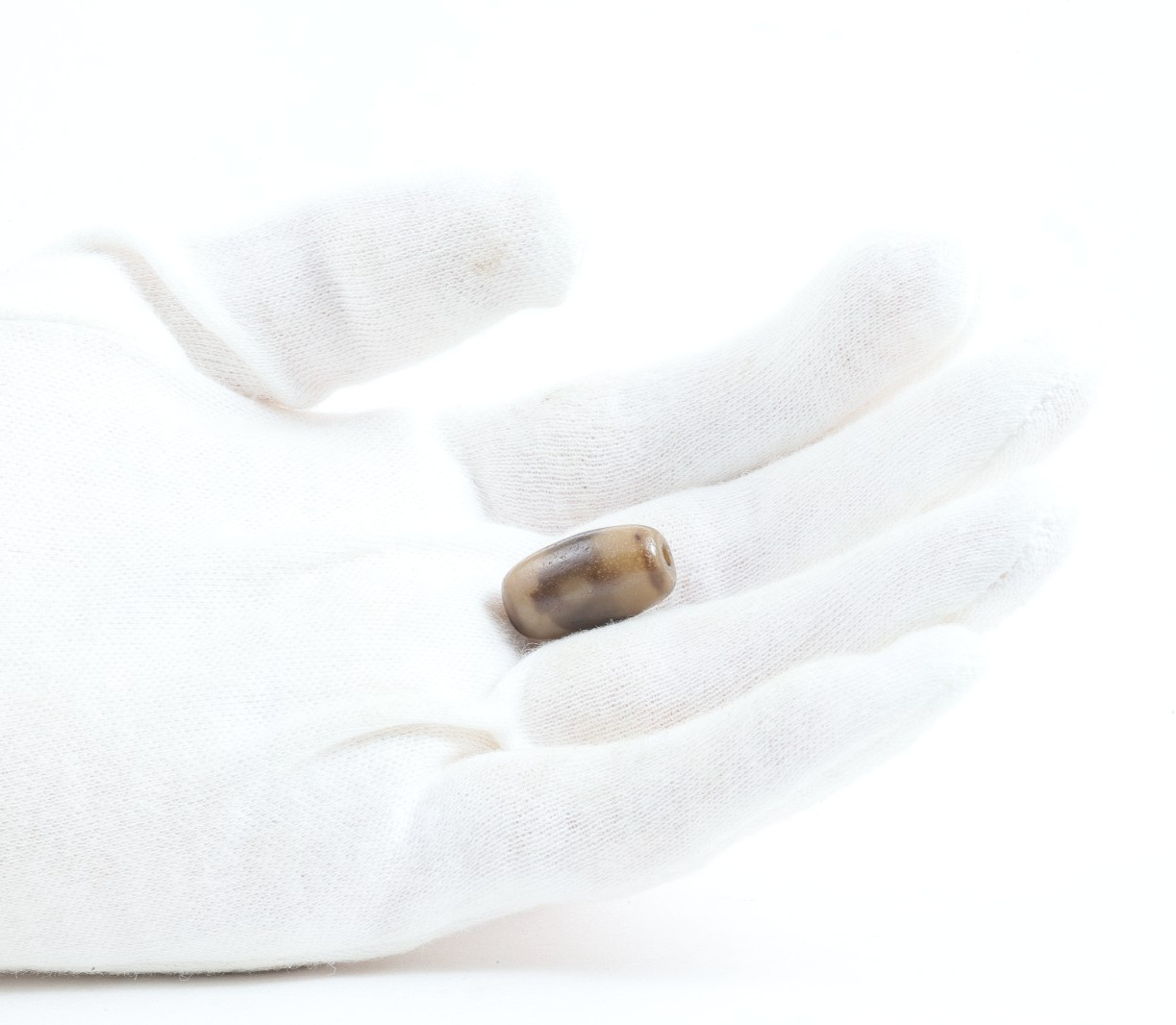 Tibetan 3 Eyes Dzi Bead Agate Amulet Antique Vintage hand made in Taiwan