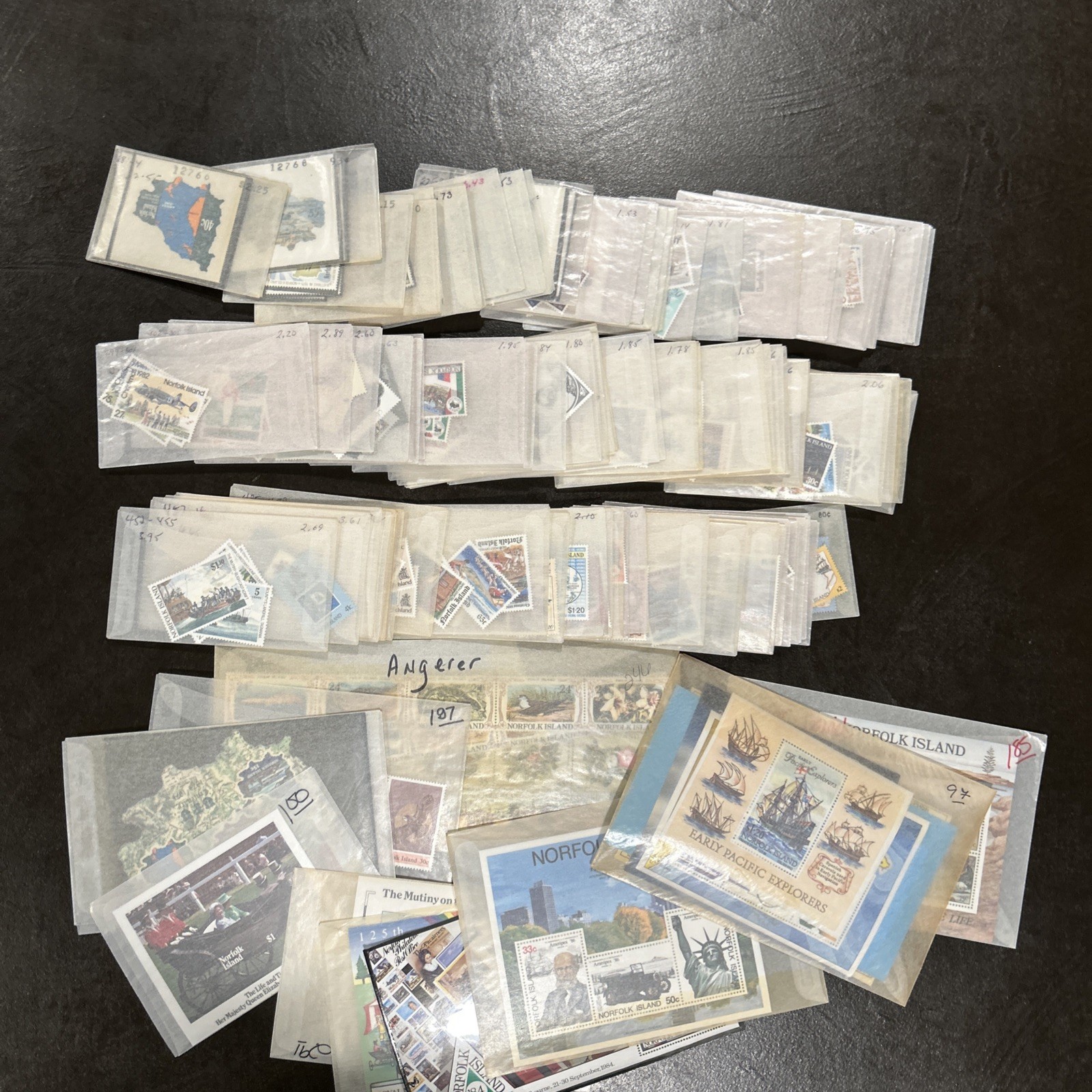 NORFOLK ISLAND 1974-1994 Scott 181-550 MNH In Glassines (Missing ~15 Issues) $$$