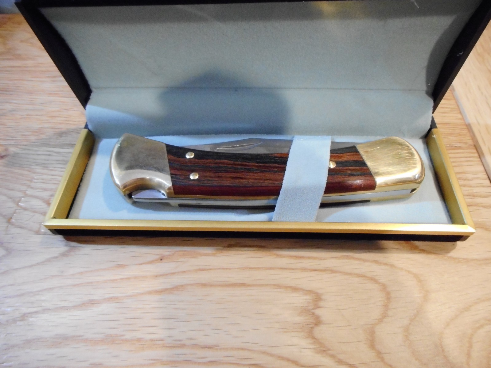 Black gift box for lnoves, roller ball pen and or fountain pen or small items