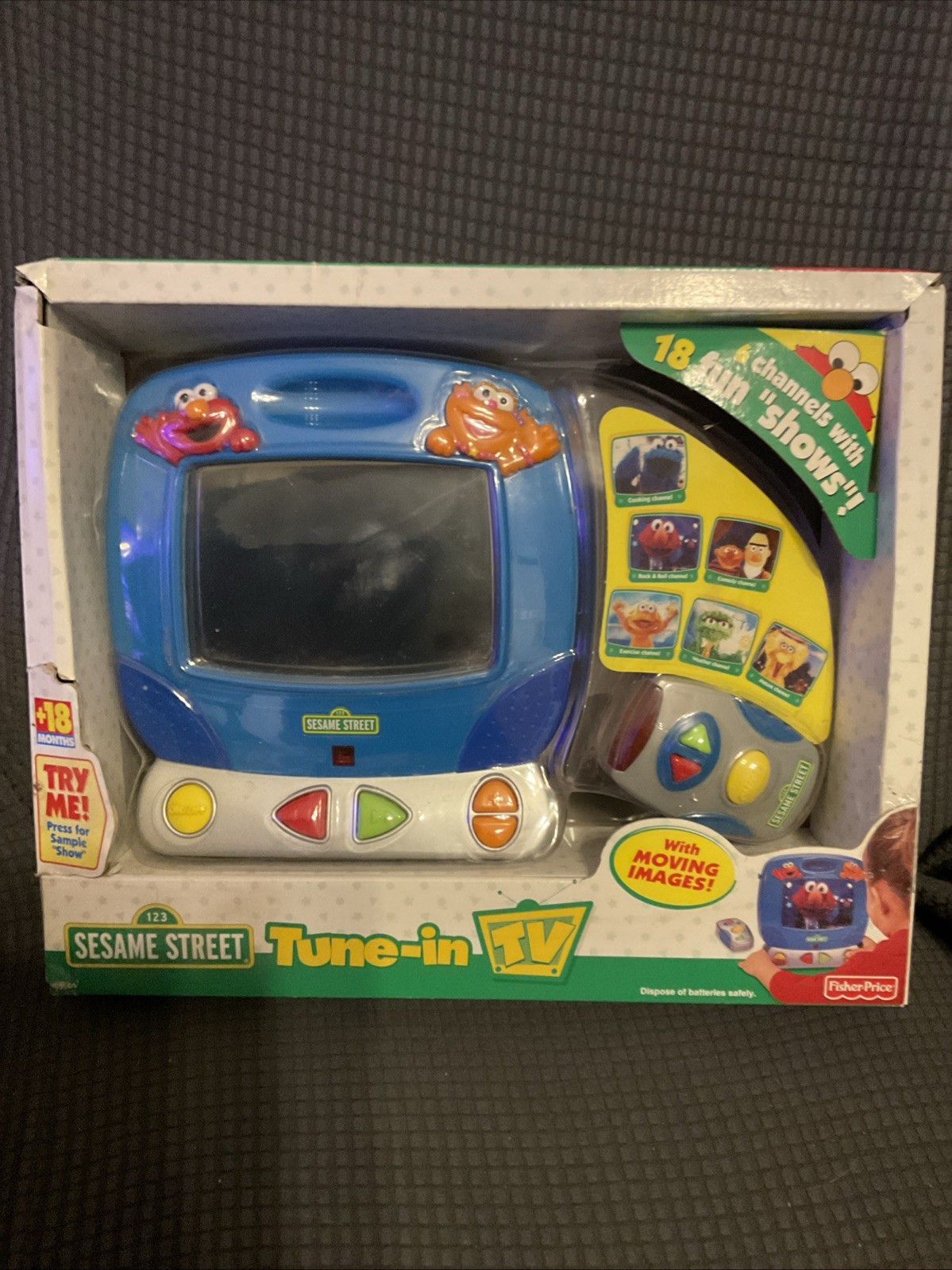 Sesame Street Elmo Tune in TV Toy Kids Electronic Learning Zoey TV NIB