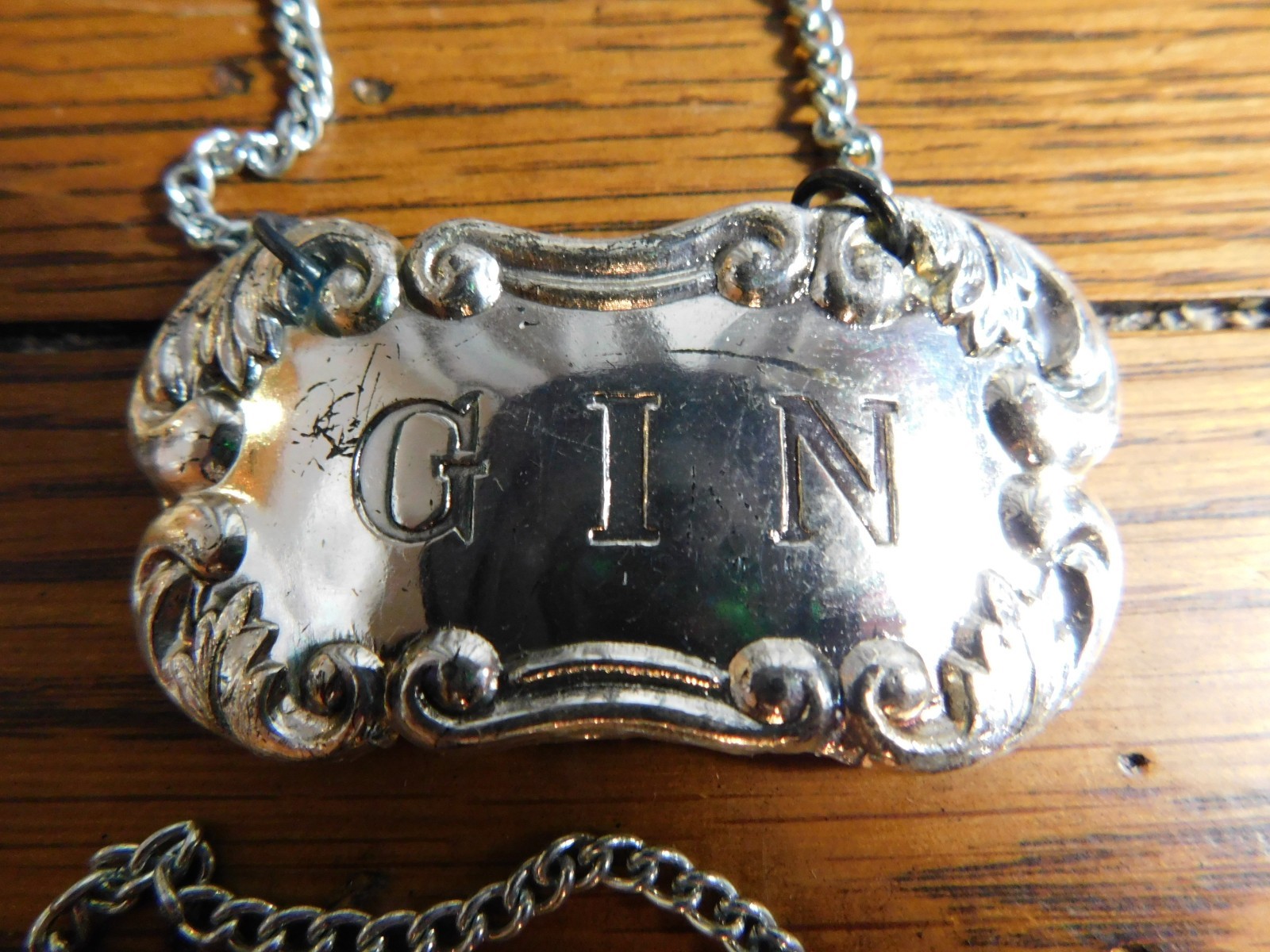 Vintage Set of 6 Liquor Bottle Decanter Label Tags Silver-plated Japan 1967-76