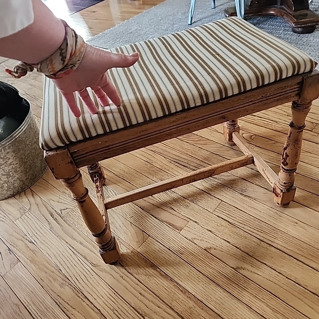 Vintage Wood Vanity Stool Chair 22" x 14" x 18" Upholstered Seat