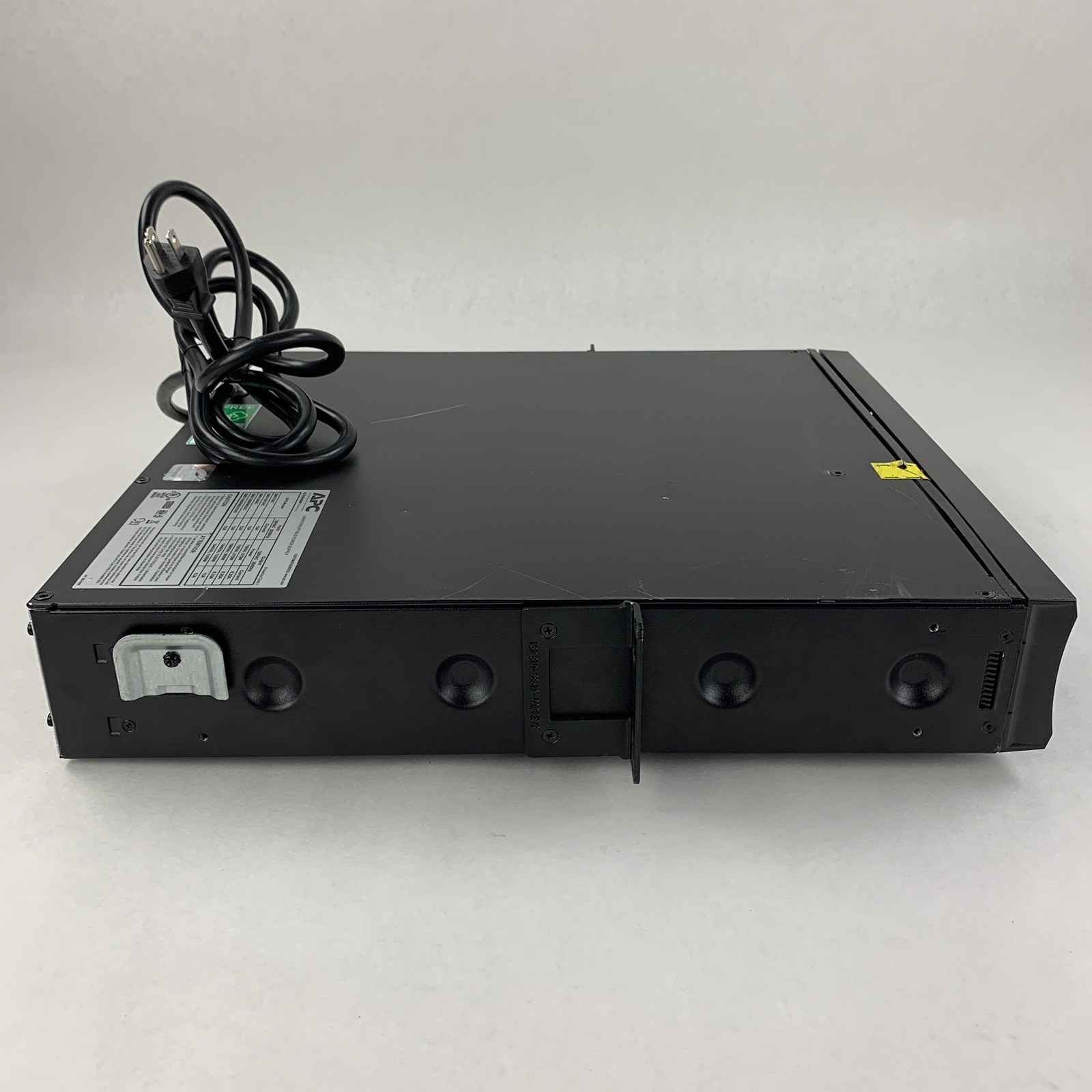 APC SMX1500RM2UCNC Battery Backup UPS Tested w/ AP9641 No Batt No Caddy