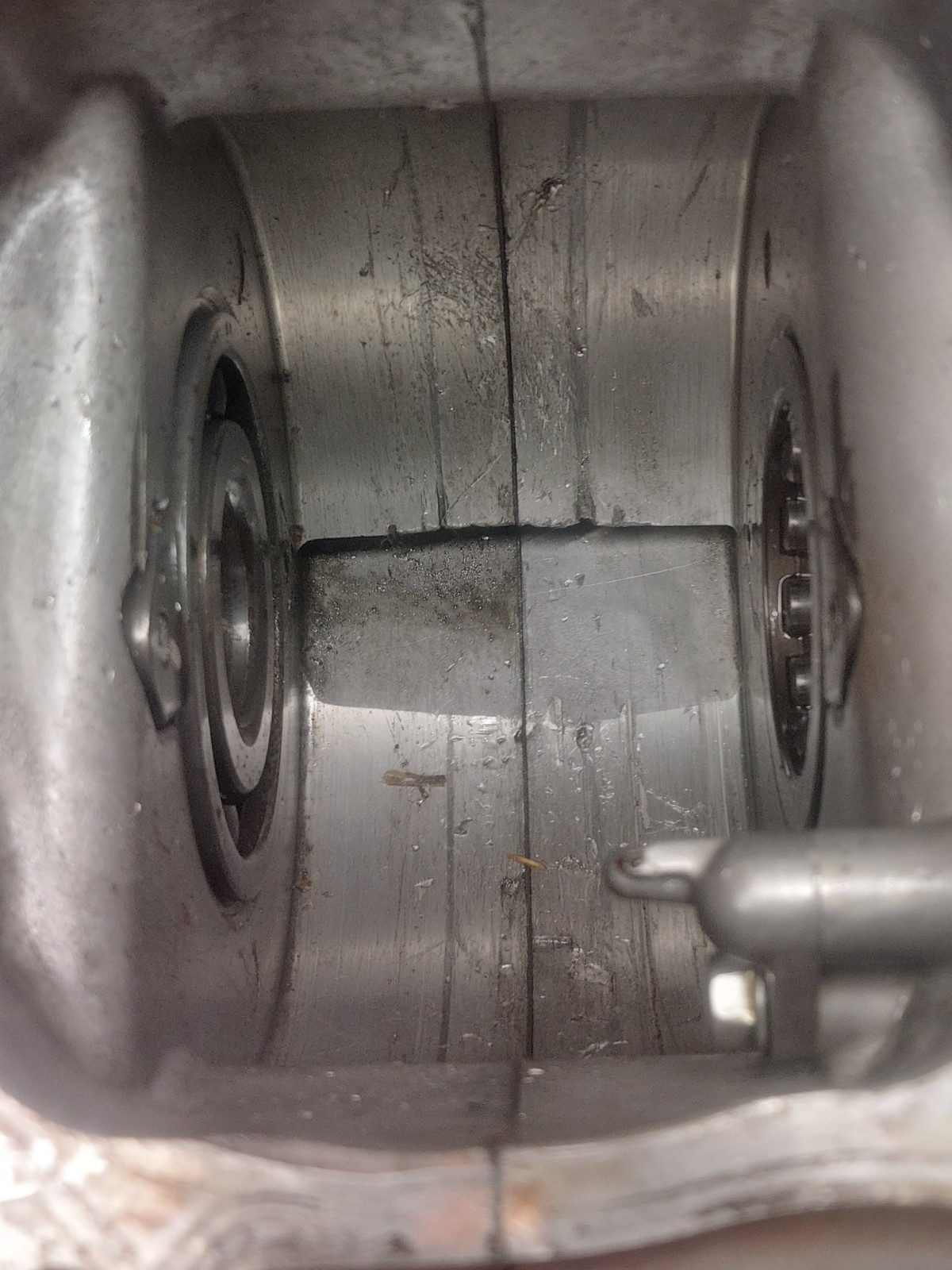 06-14 Honda trx450r crankcase left right inner case bottom end *READ ALL*