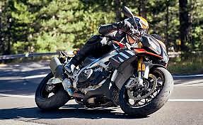 Pirelli Diablo Rosso IV Street Sport 120/70ZR17 200/55ZR17 Motorcycle Tire Set