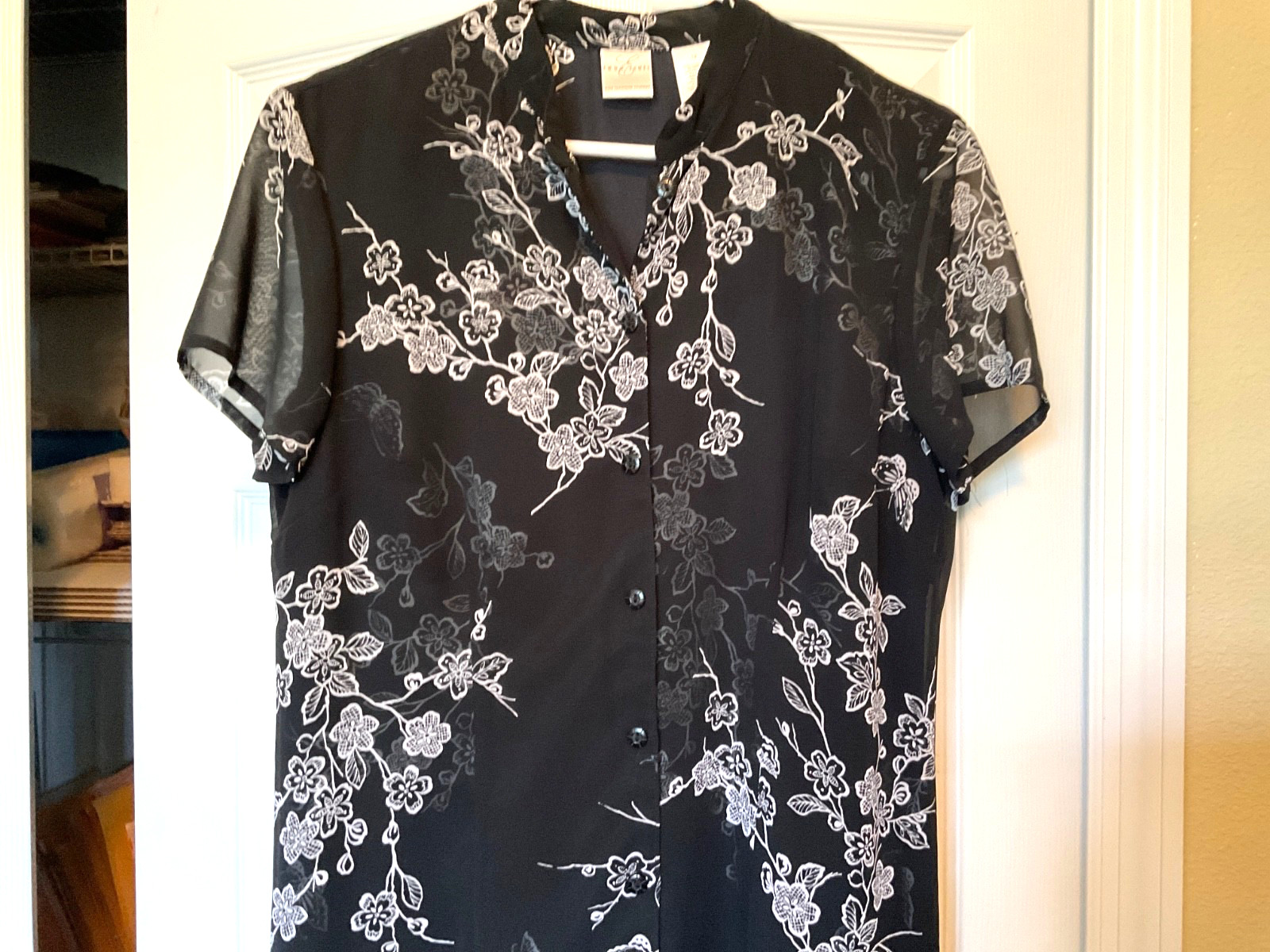 Beautiful! EMMA JAMES Liz Claiborne Womens Black White Floral Maxi Dress Sz 12