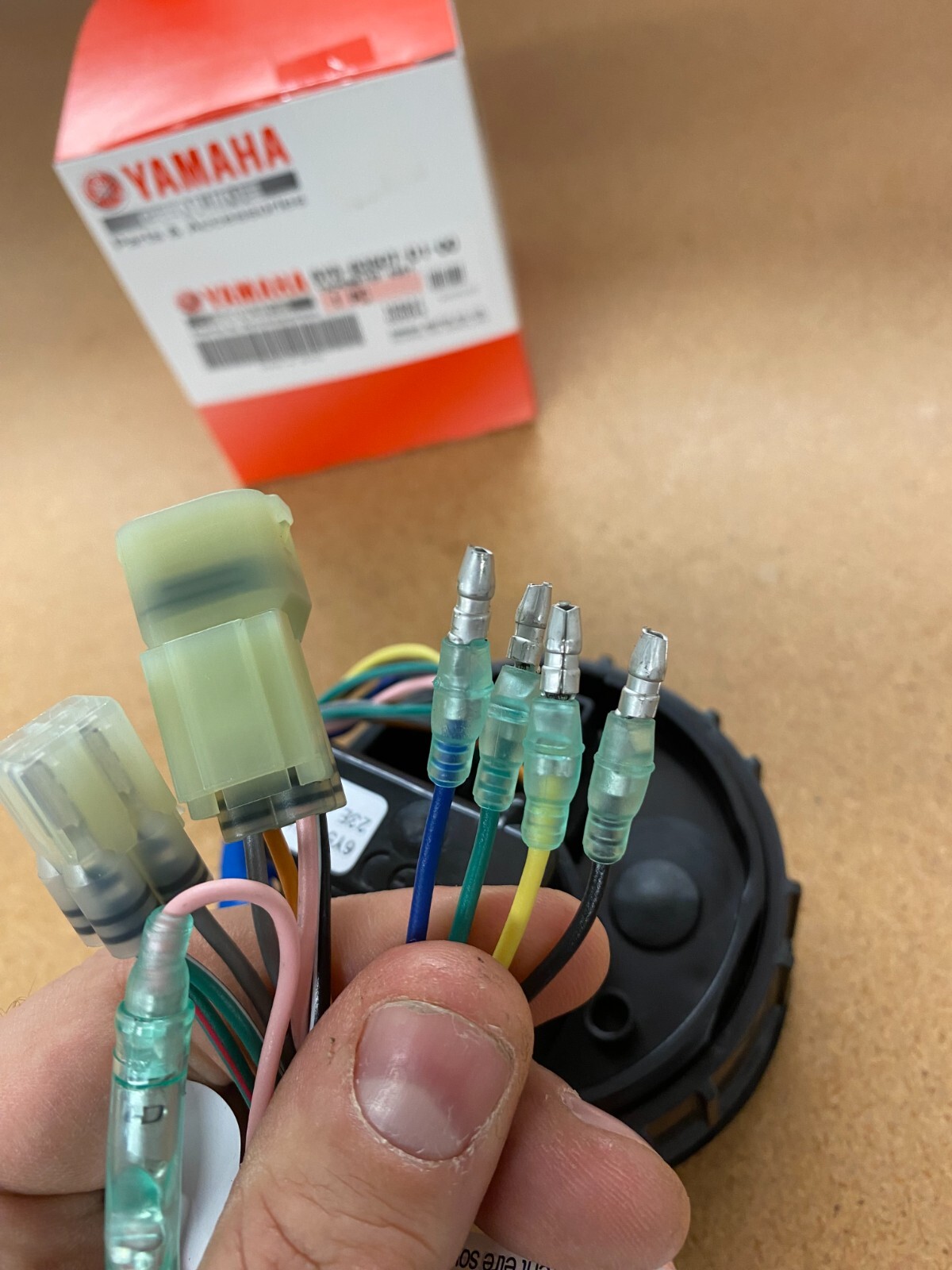 Yamaha Outboard OEM Digital Multi-Function Gauge Tachometer Tach 6Y5-8350T-D1-00