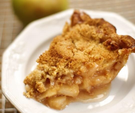 Apple Crumb Pies..Delicious 9 inch Apple Pie.
