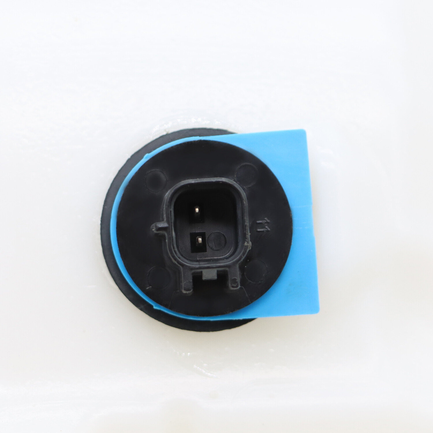 Washer Reservoir Windshield Expansion Tank For Chevrolet Malibu 2017-2020 New