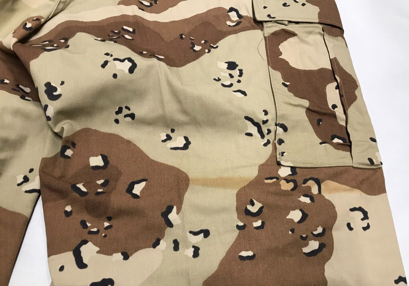 Wrangler 1991 6 Color Desert BDU Trousers USGI NYCO X Large Short NOS w/ Stains