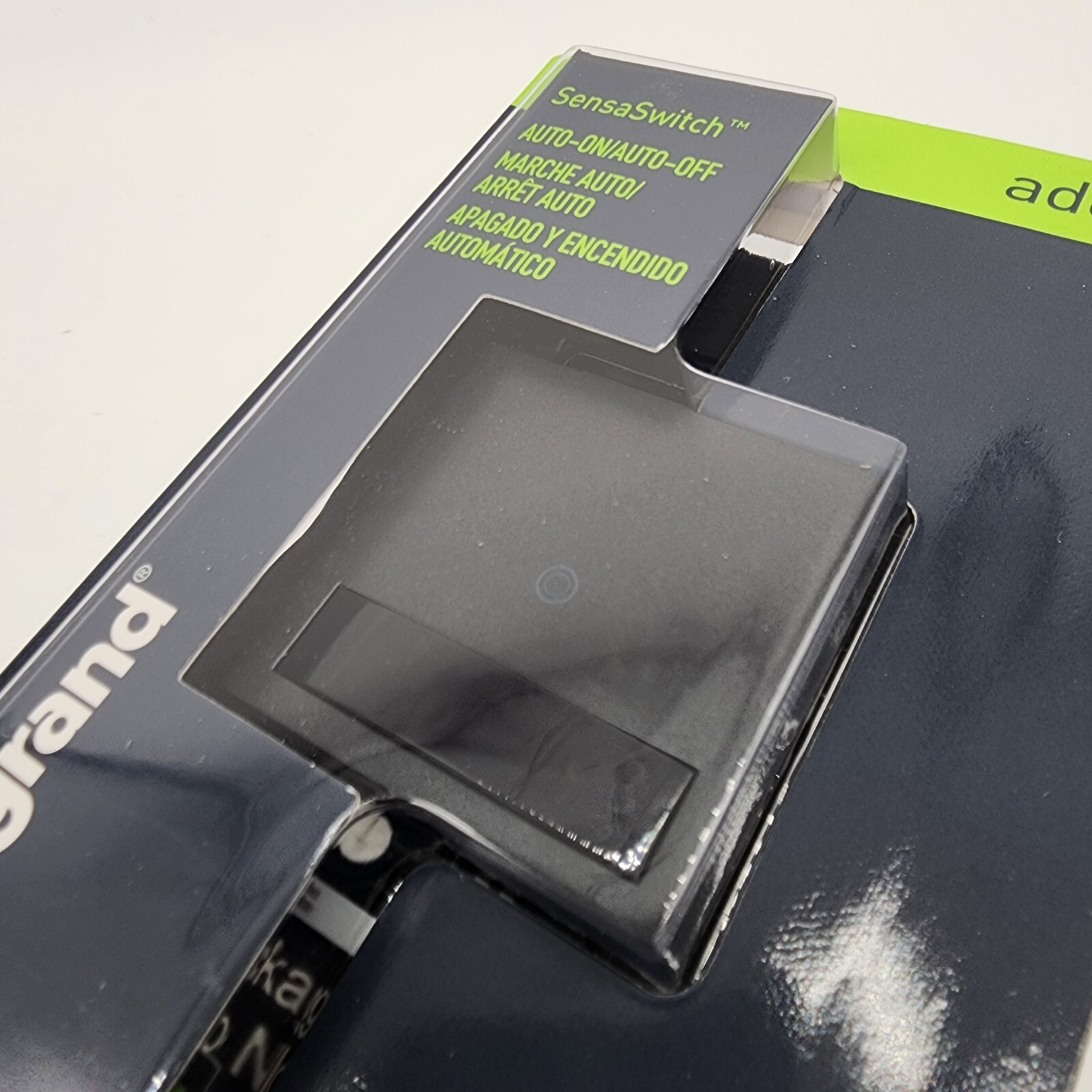 4 Pack Black Legrand Adorne Motion Switch Auto On/Off ASOS32G4 SensaSwitch