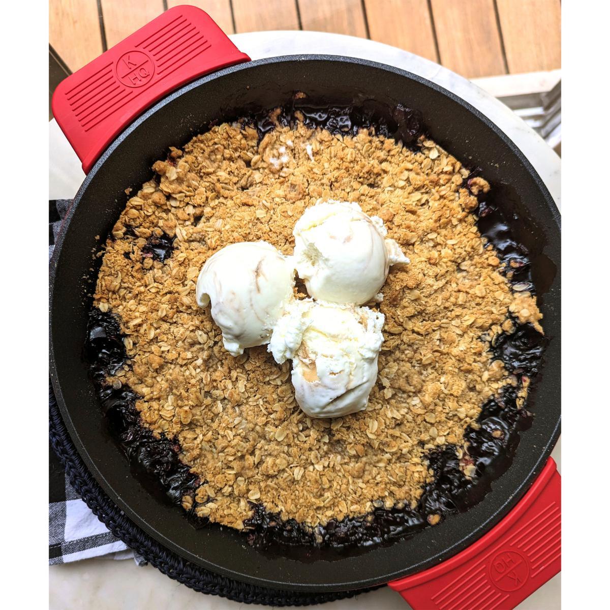 Kitchen HQ 4.5-Quart Cast Iron Nonstick Braiser Open Box