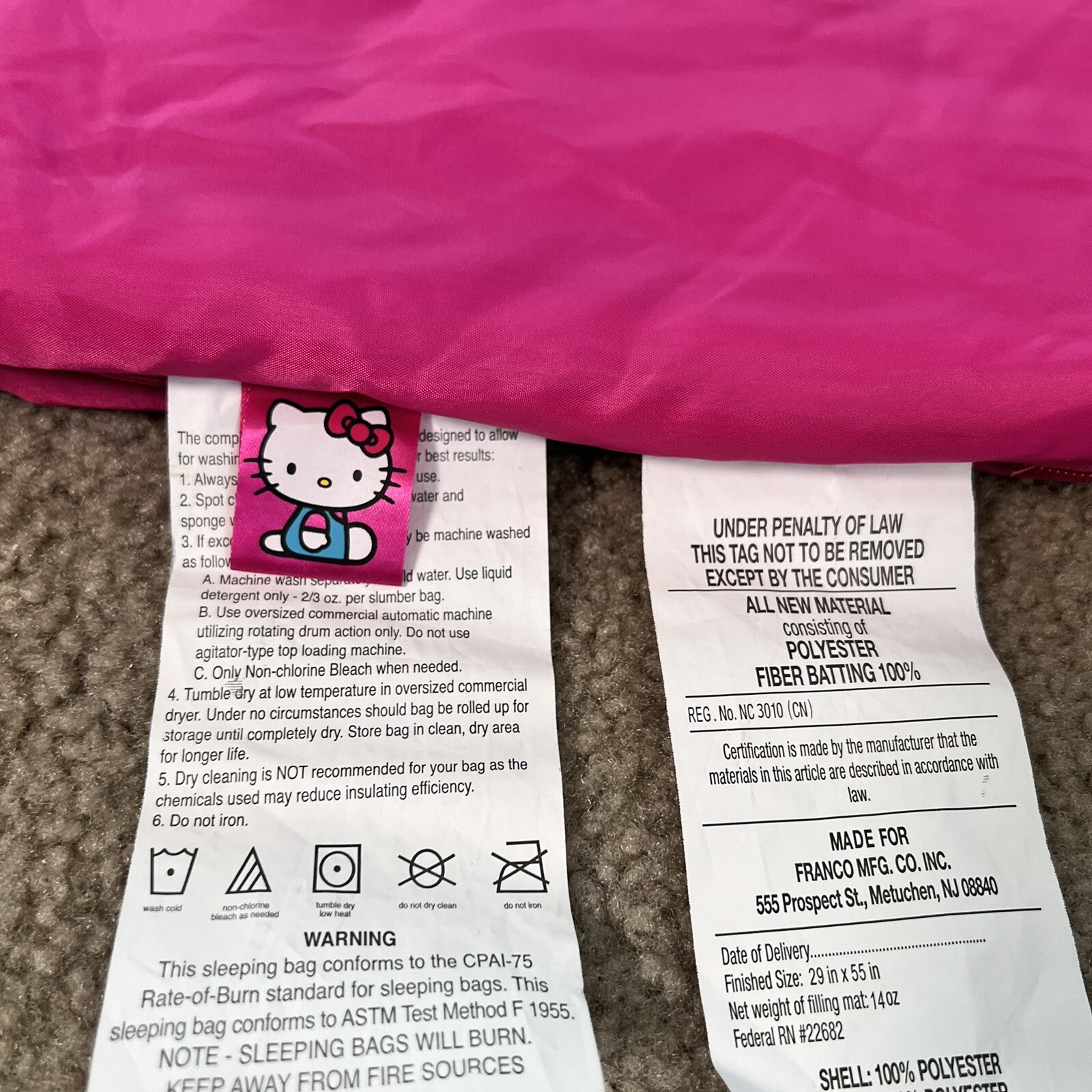 HELLO KITTY Child’s Sleeping Bag Sanrio 2015 Pink Flowers Kids Size