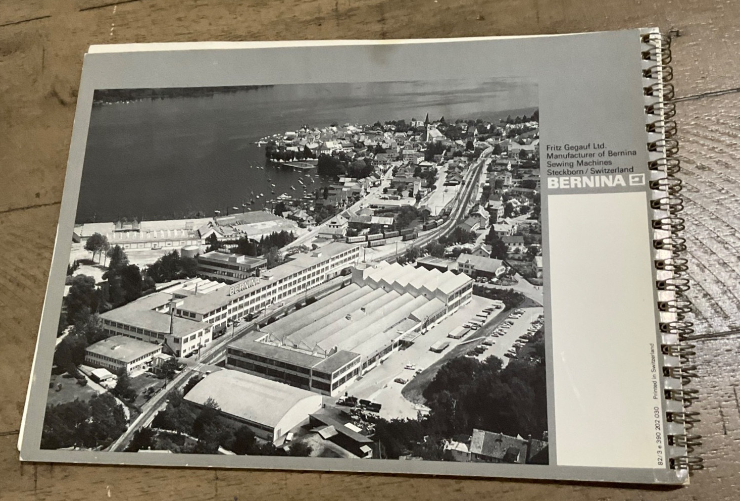 Bernina 932 Record Electronic Sewing Machine Instructions Manual User Guide