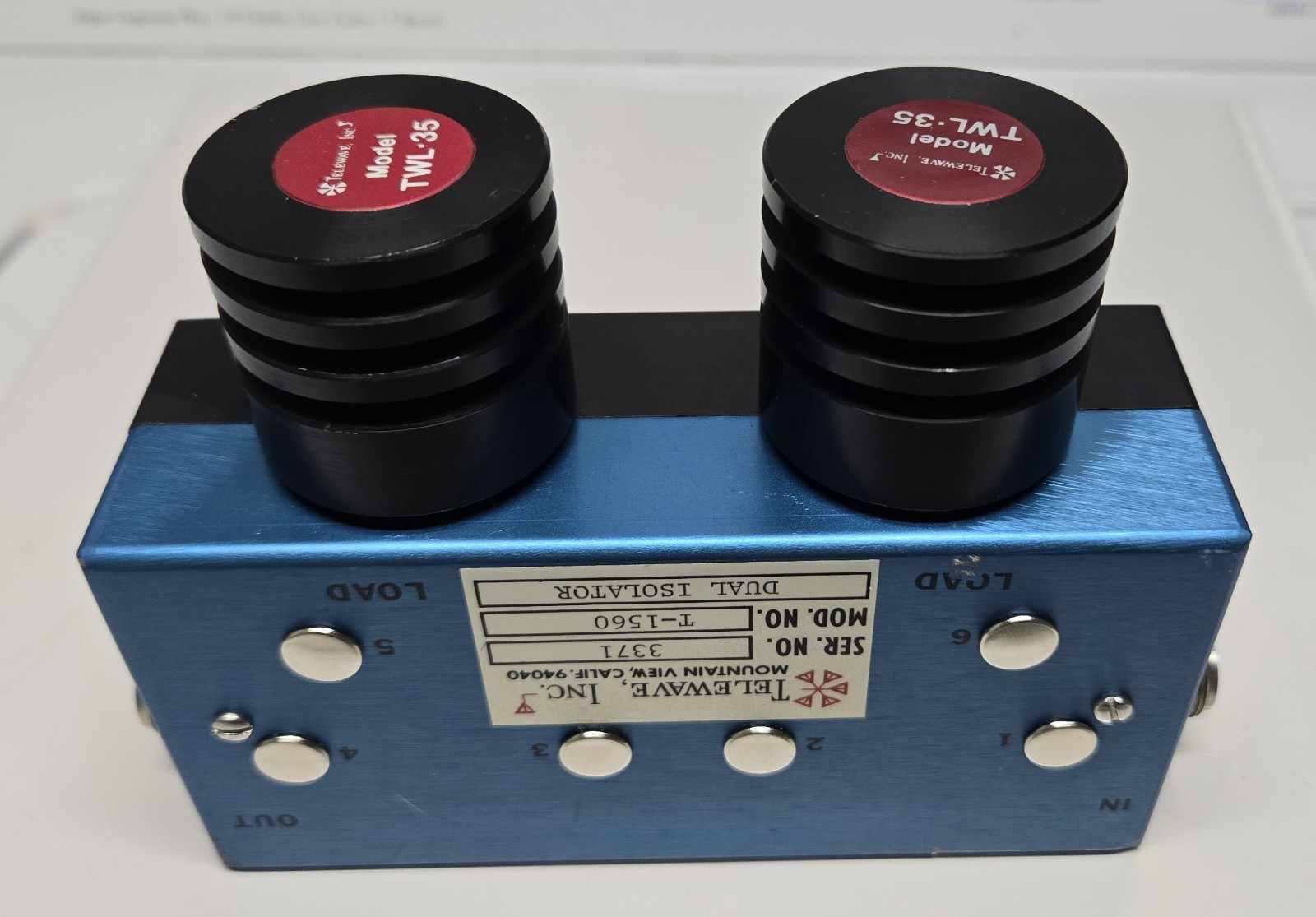 TELEWAVE T1560 VHF 150 Watt Dual Circulator Isolator Ham 146 Mhz with Loads